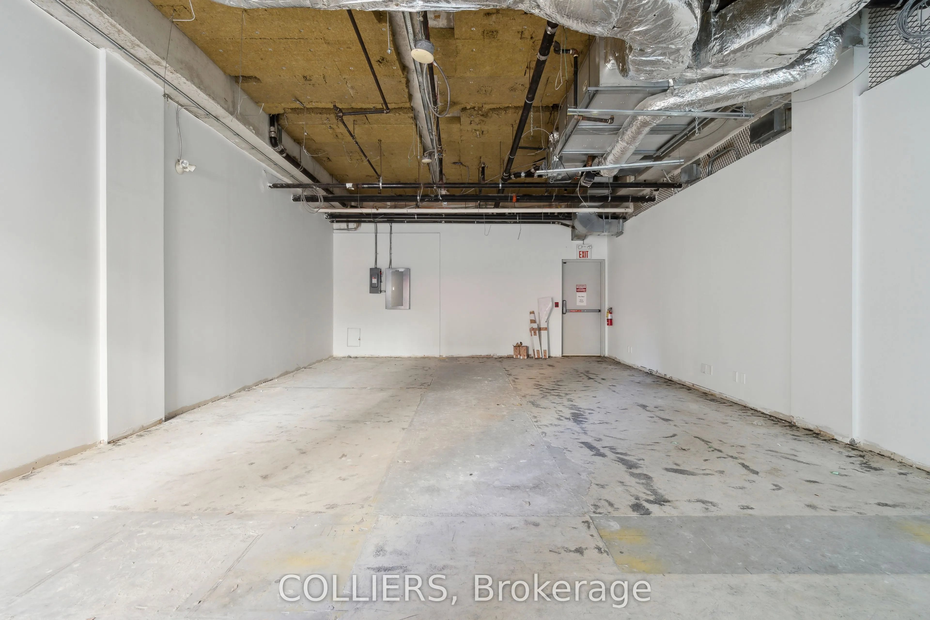 1871 Queen Street E, #3