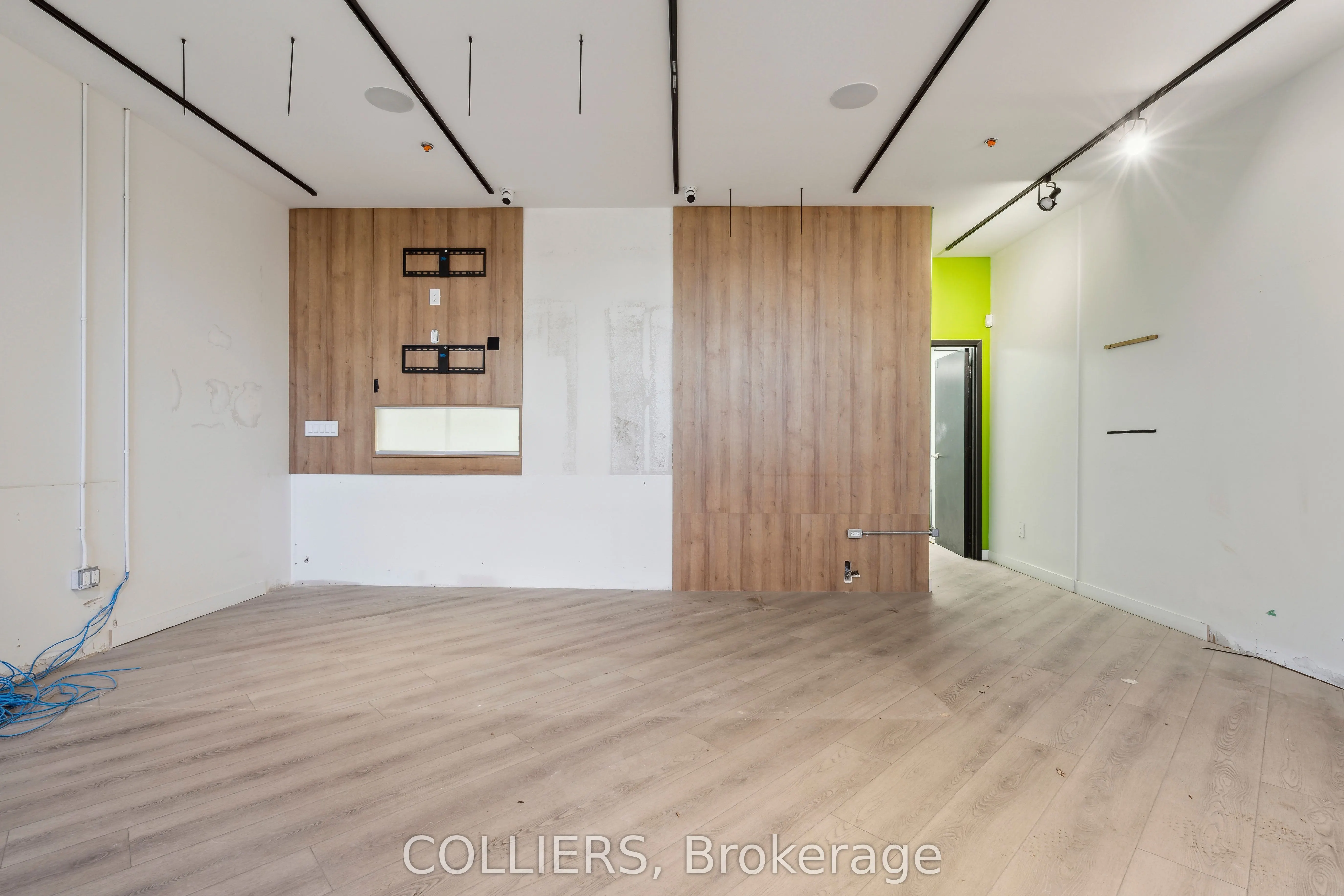 1787 Queen Street E, #7