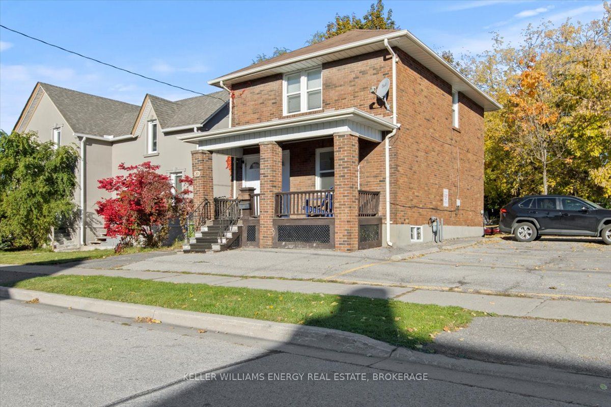 20 Colborne Street W, #2