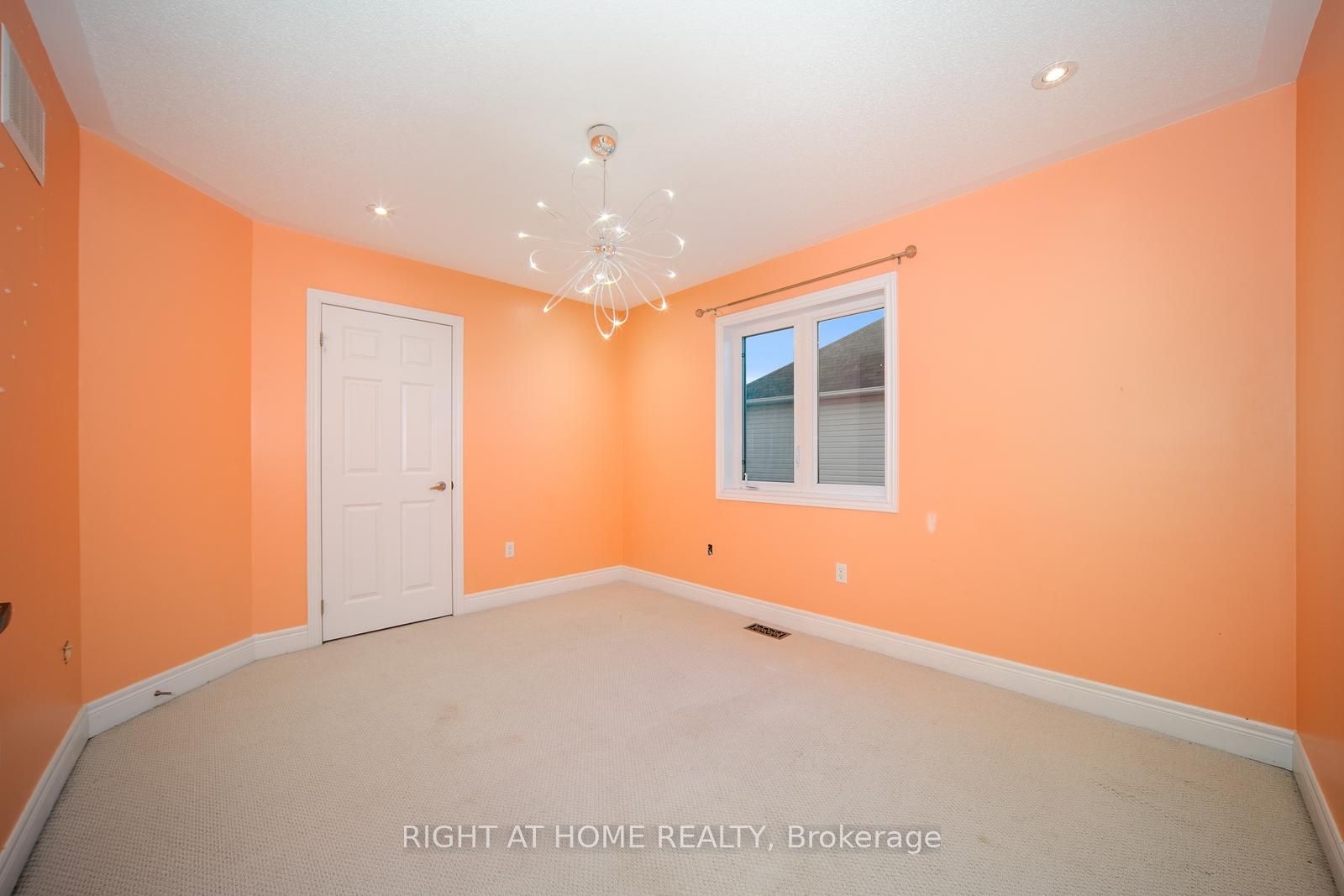 11 Kersey Crescent