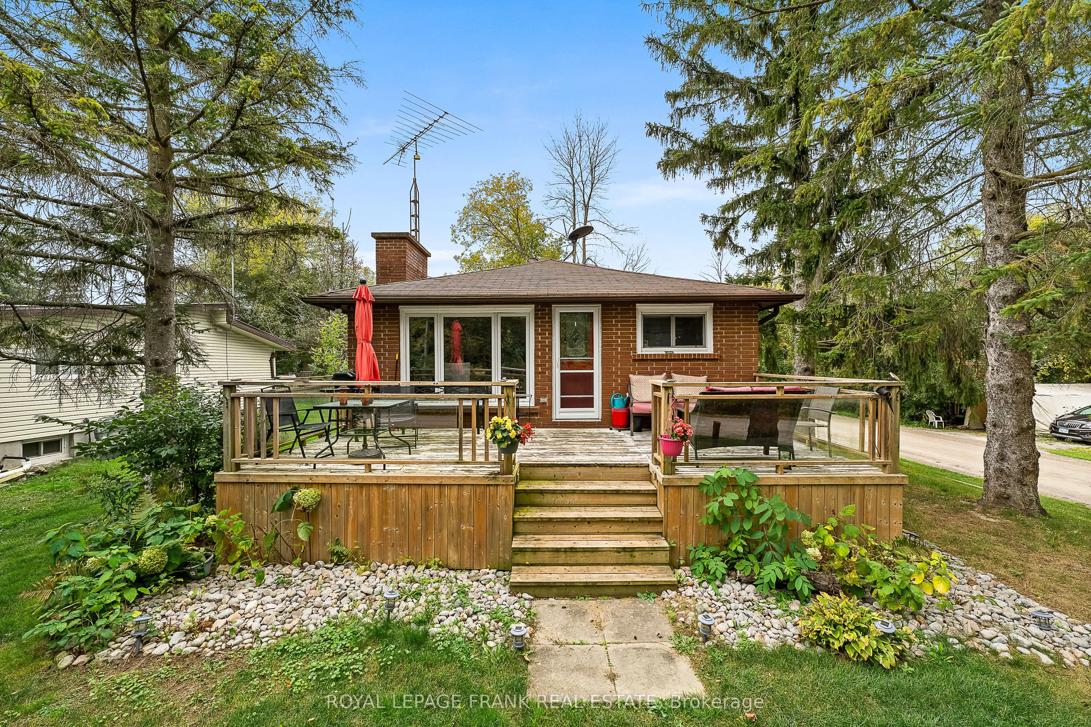 19210 Scugog Point Road