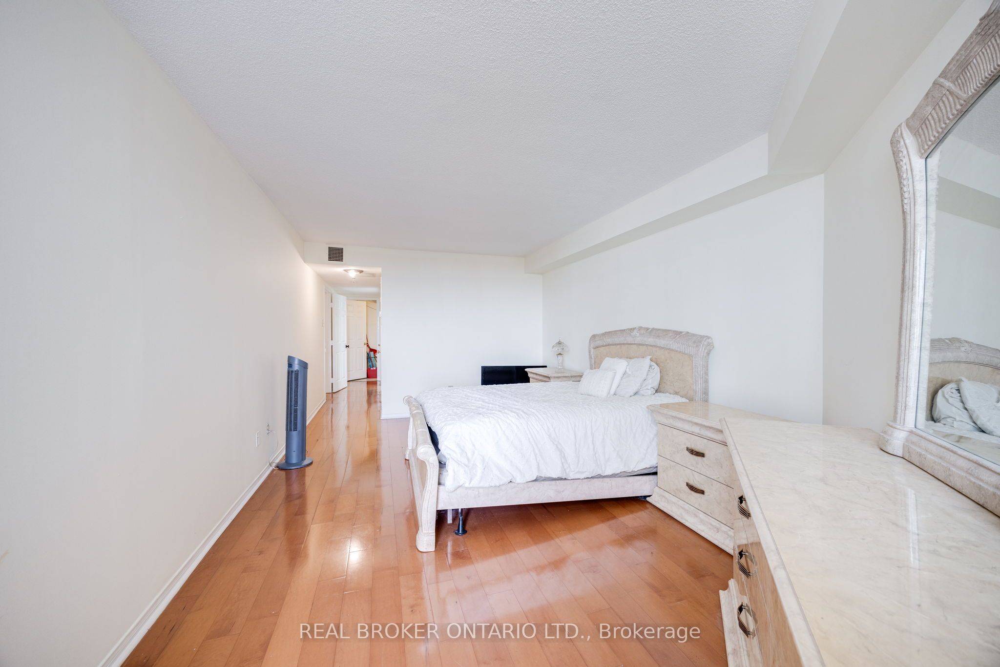 4727 Sheppard Avenue E, #608