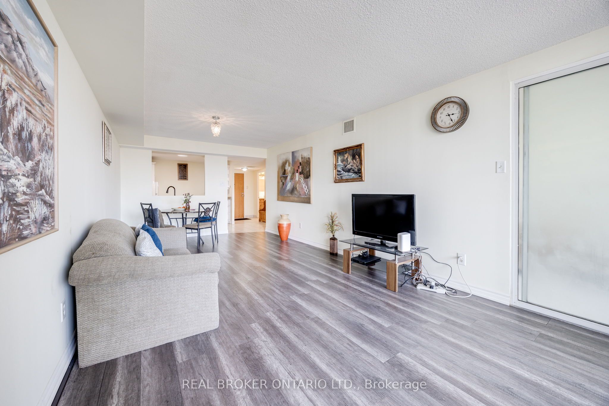4727 Sheppard Avenue E, #608