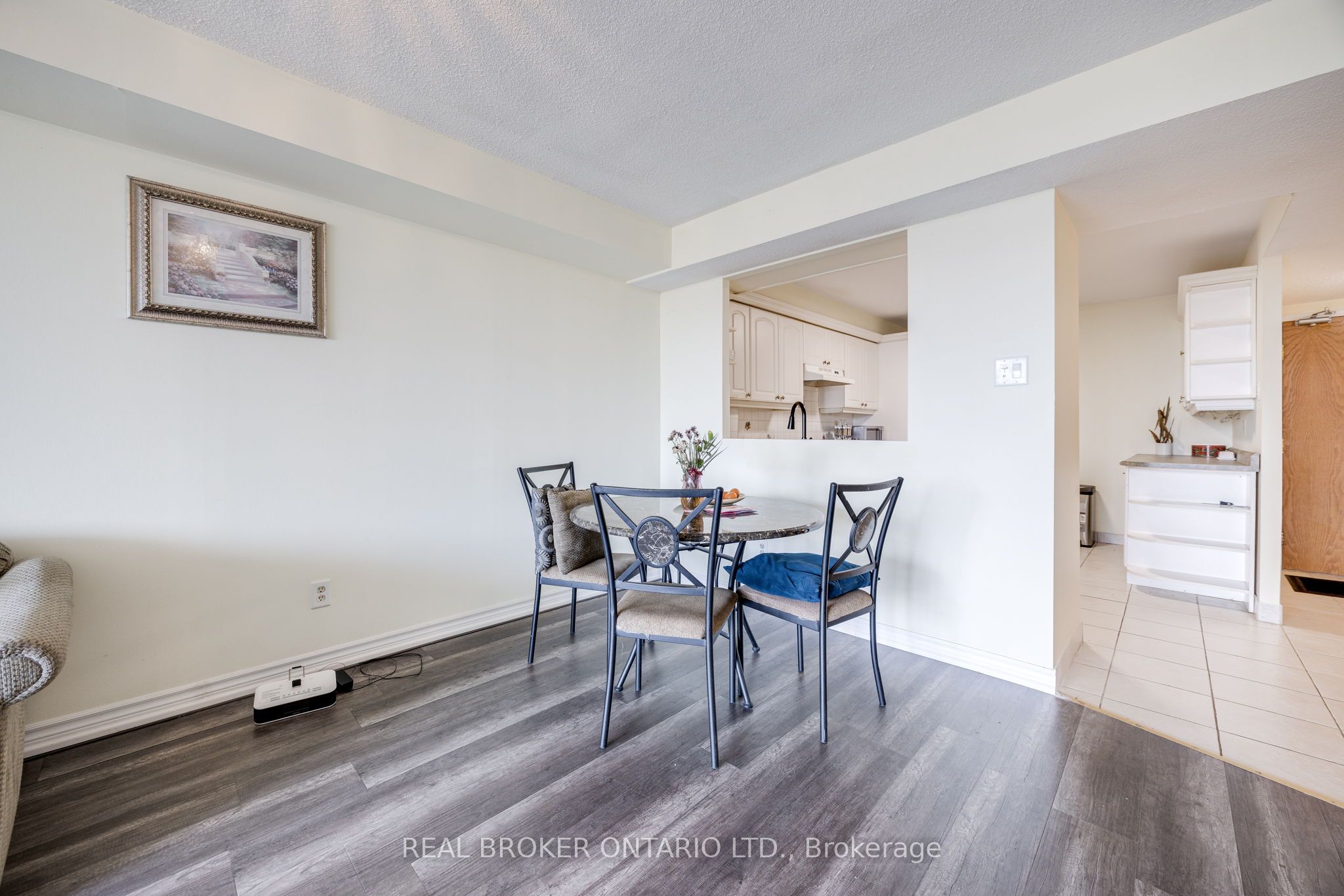 4727 Sheppard Avenue E, #608