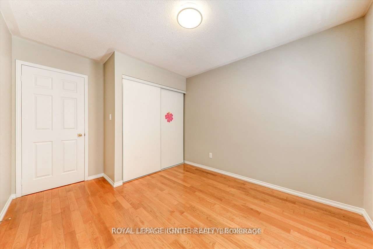 32 Tansley Crescent