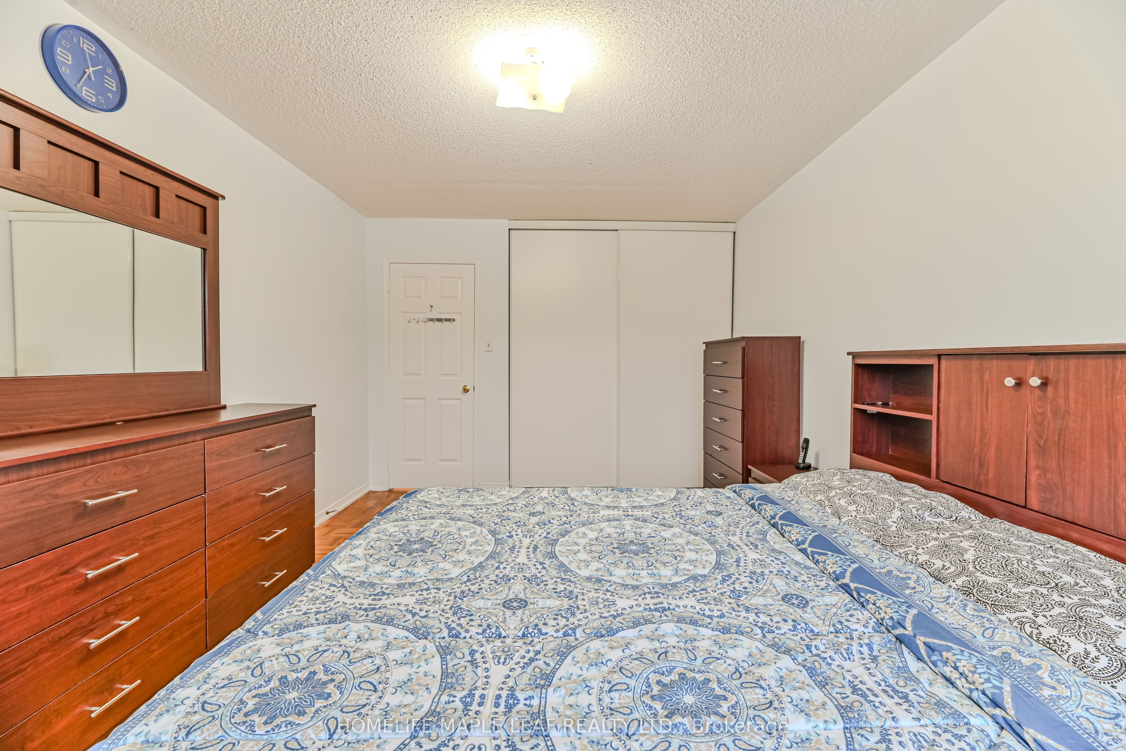 3 Hitchen Avenue