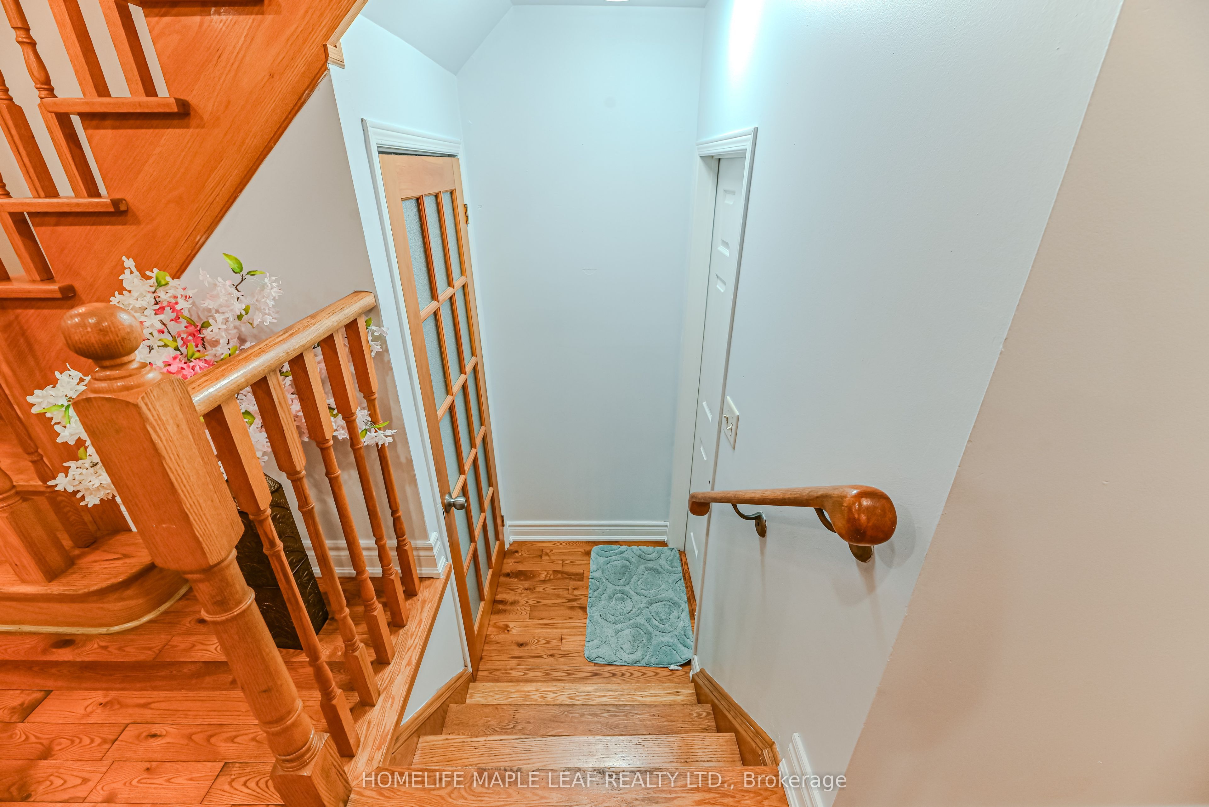 3 Hitchen Avenue