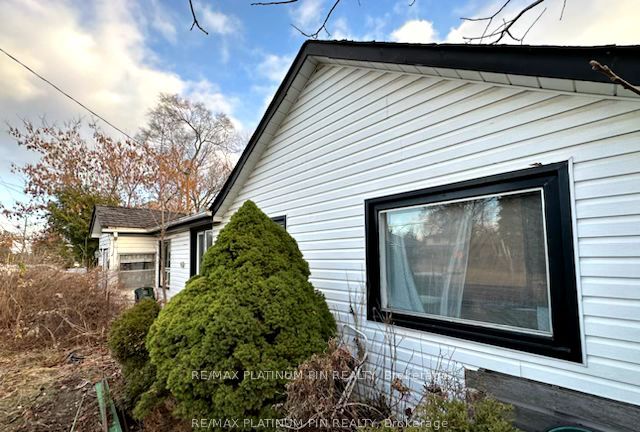431 Sheppard Avenue