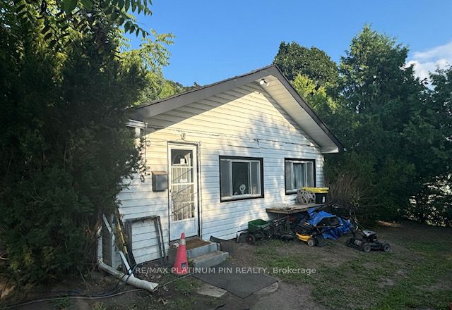 431 Sheppard Avenue