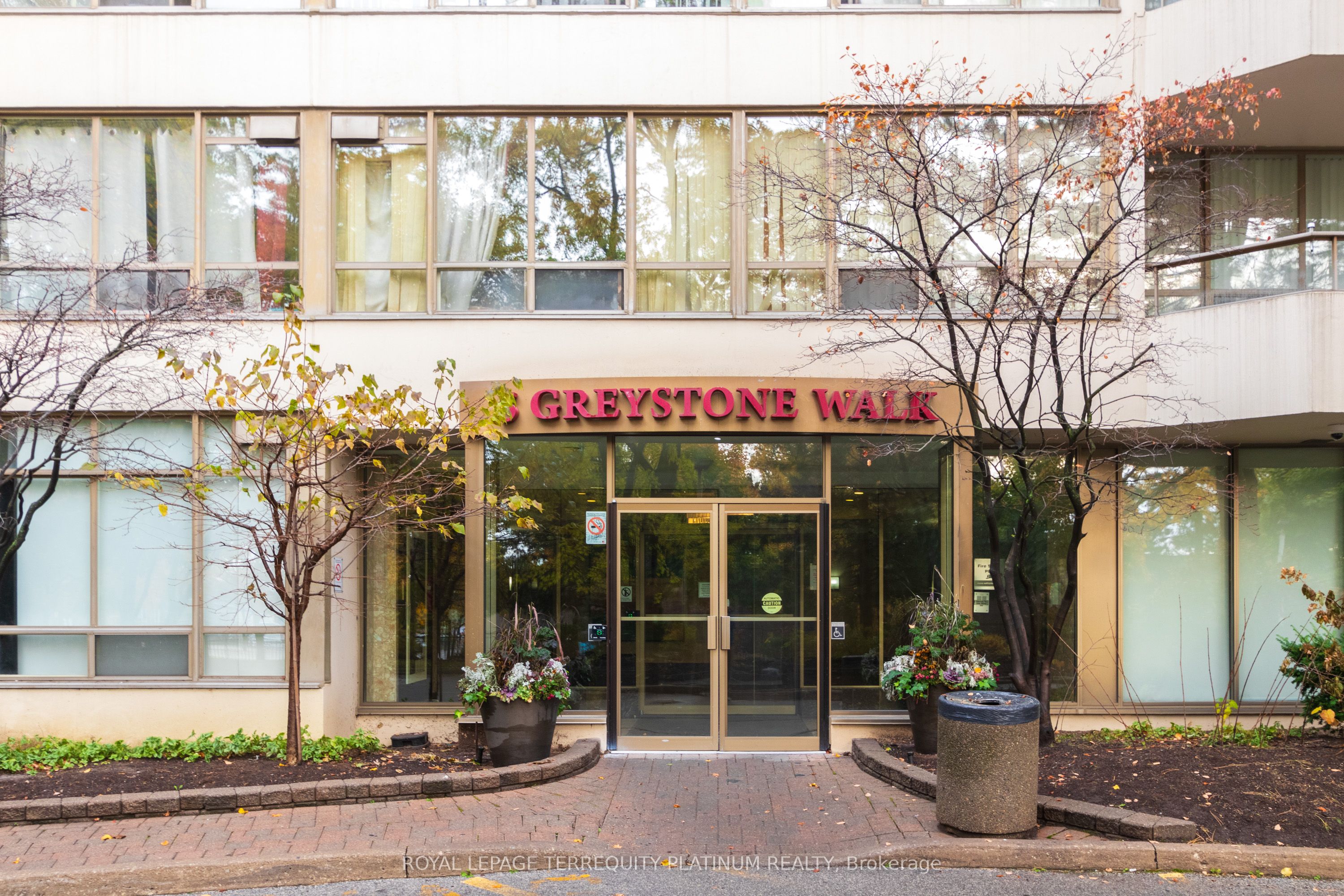 5 Greystone Walk Drive, #706