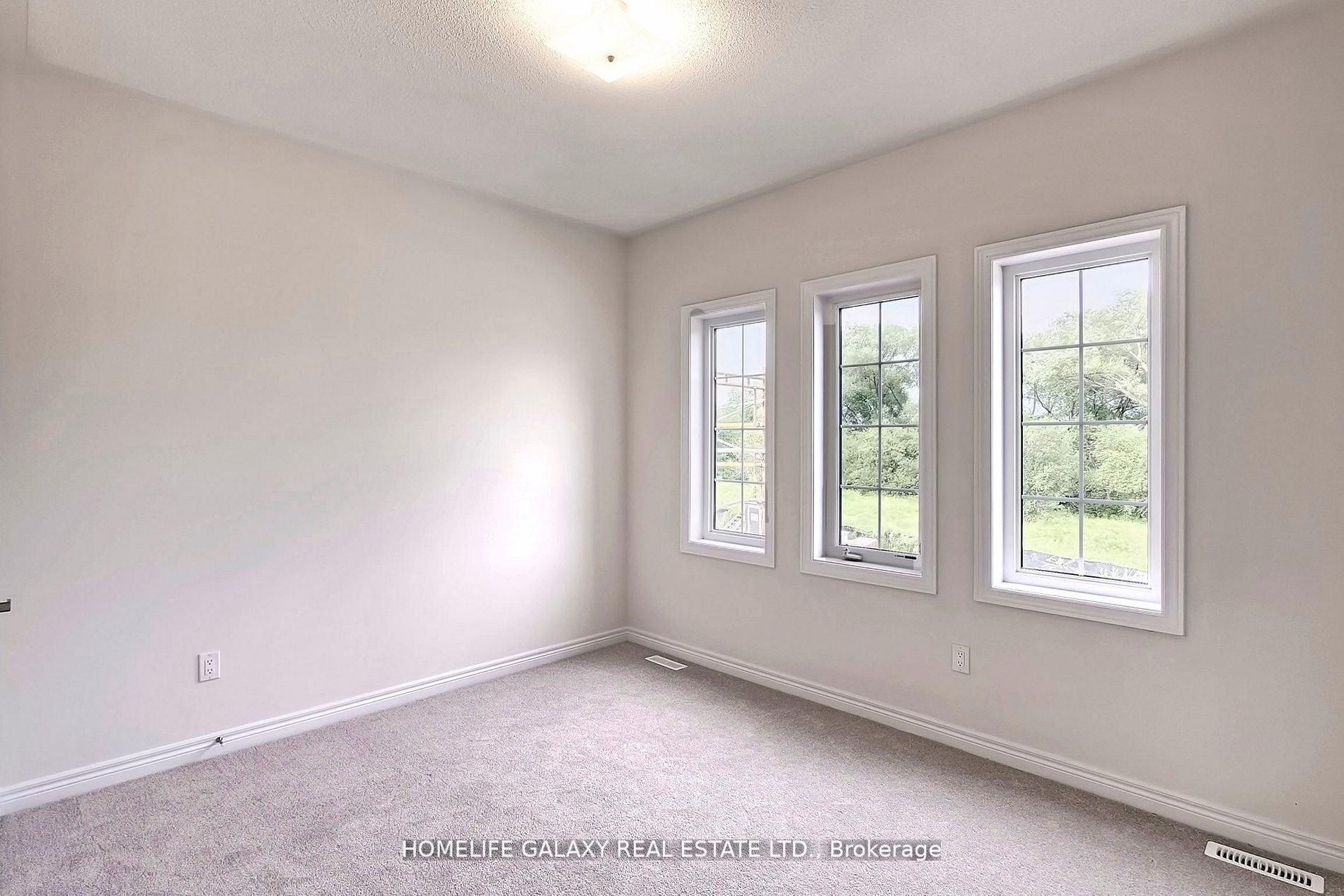 1296 Klondike Drive