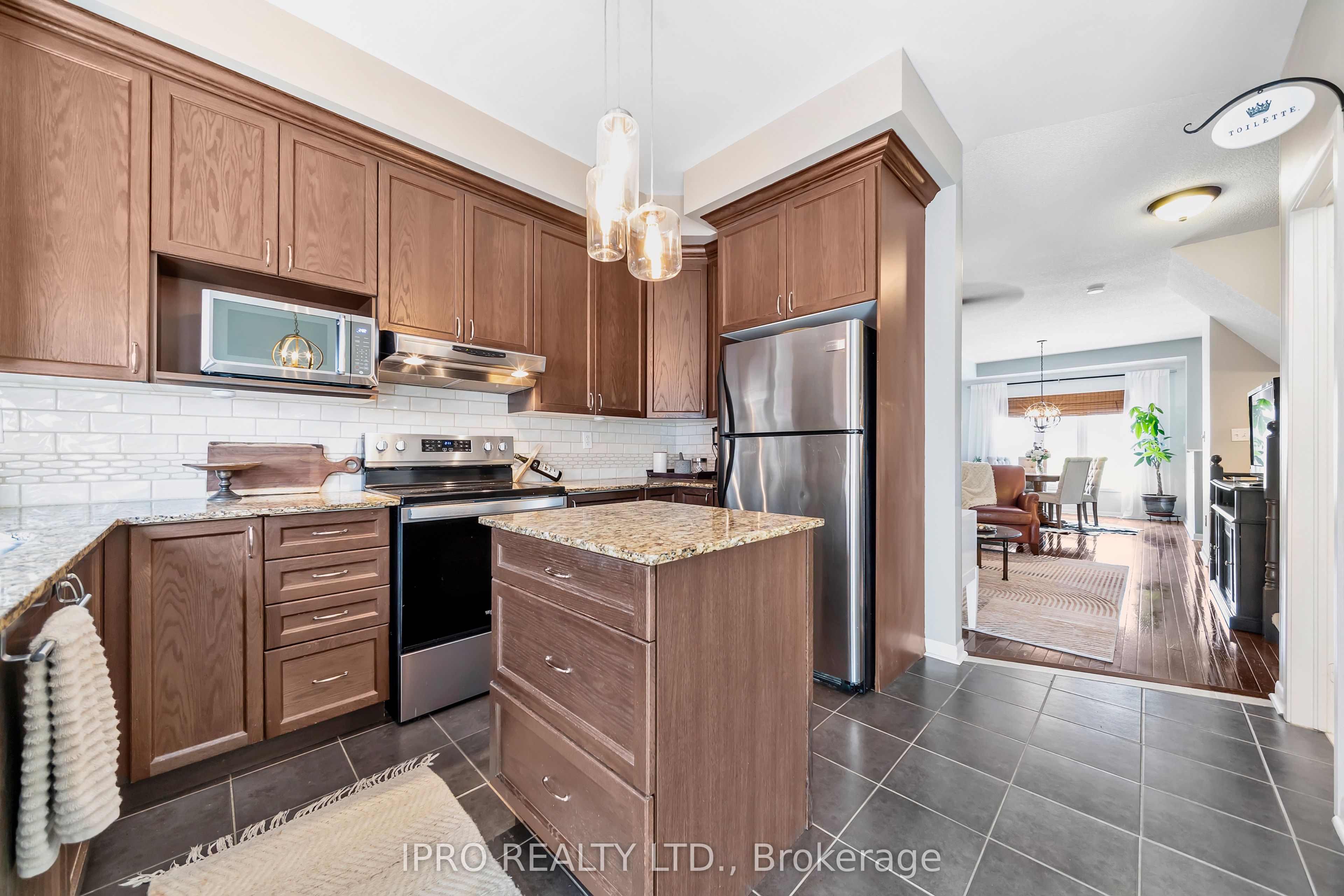 1250 St. Martins Drive, #21