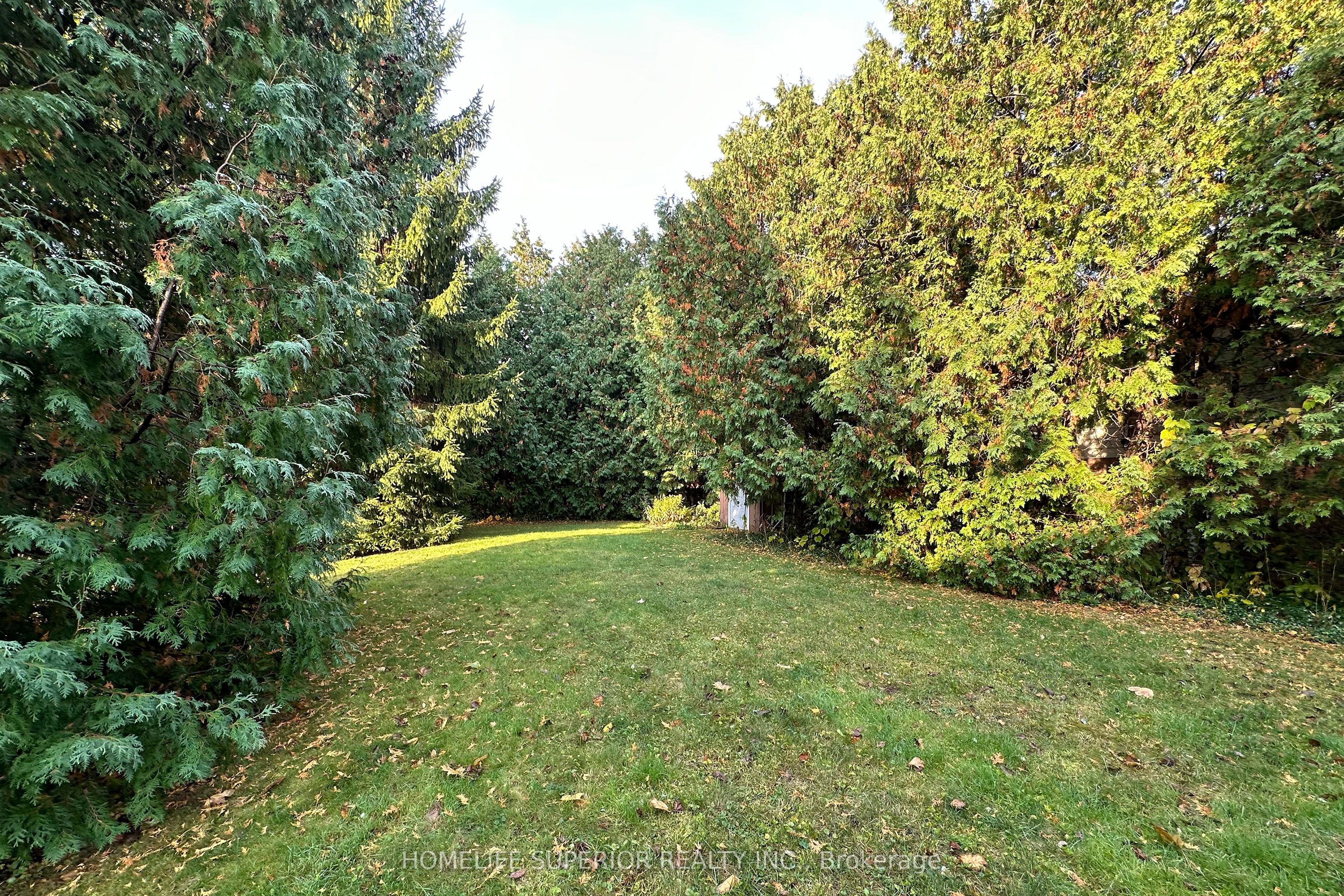 1946 Spruce Hill Road