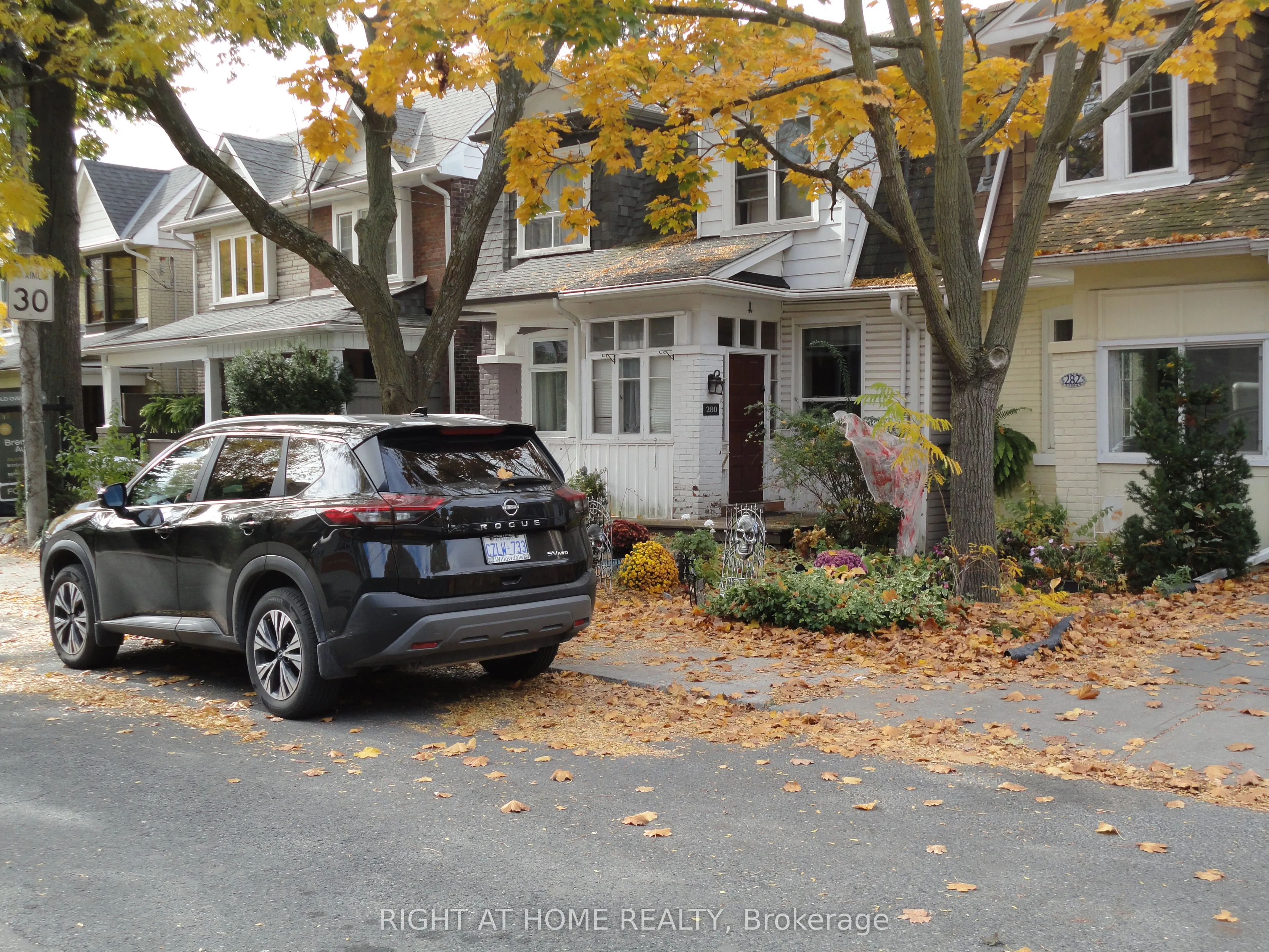 280 Kenilworth Avenue