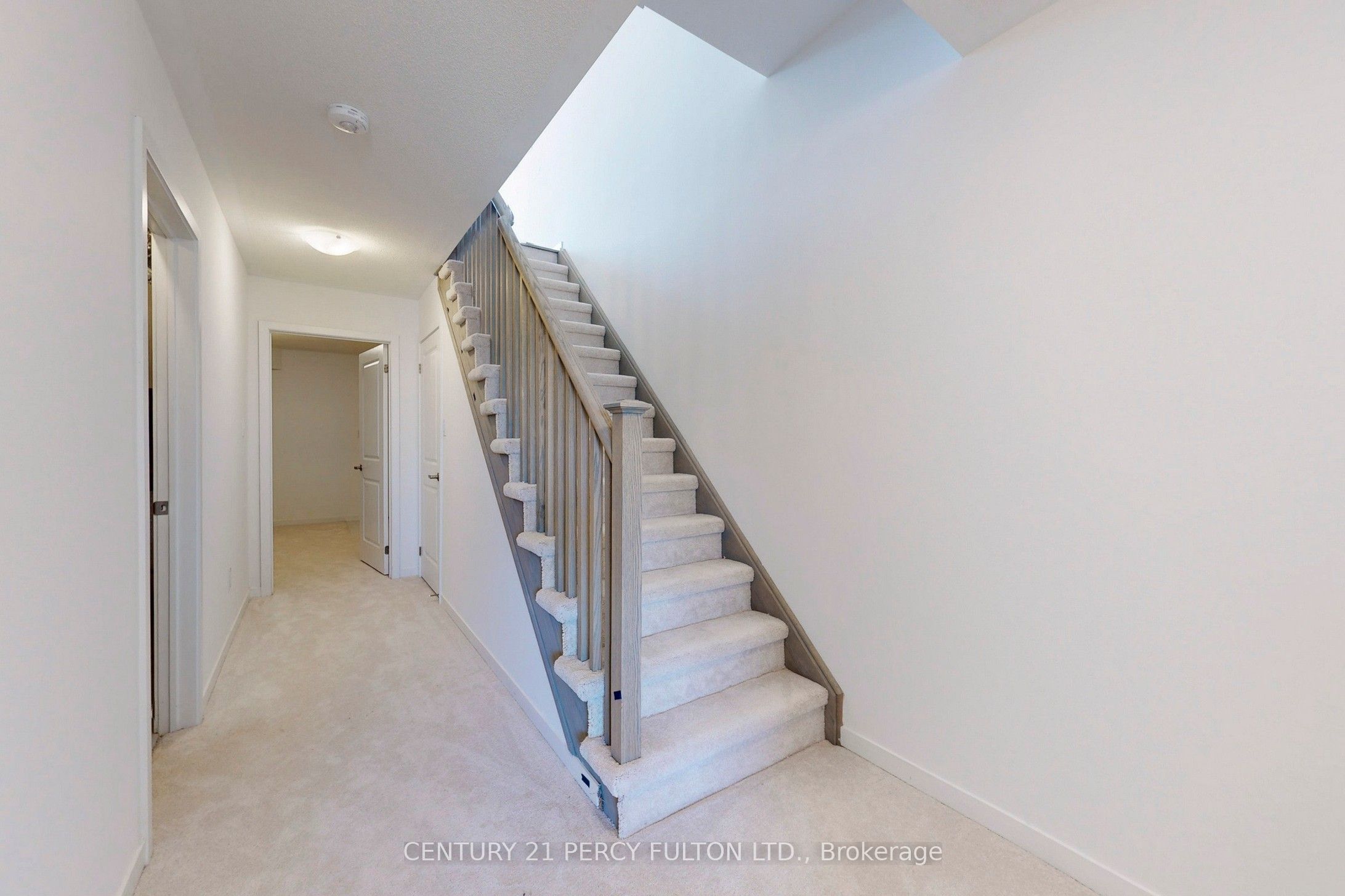 26 Bateson Street
