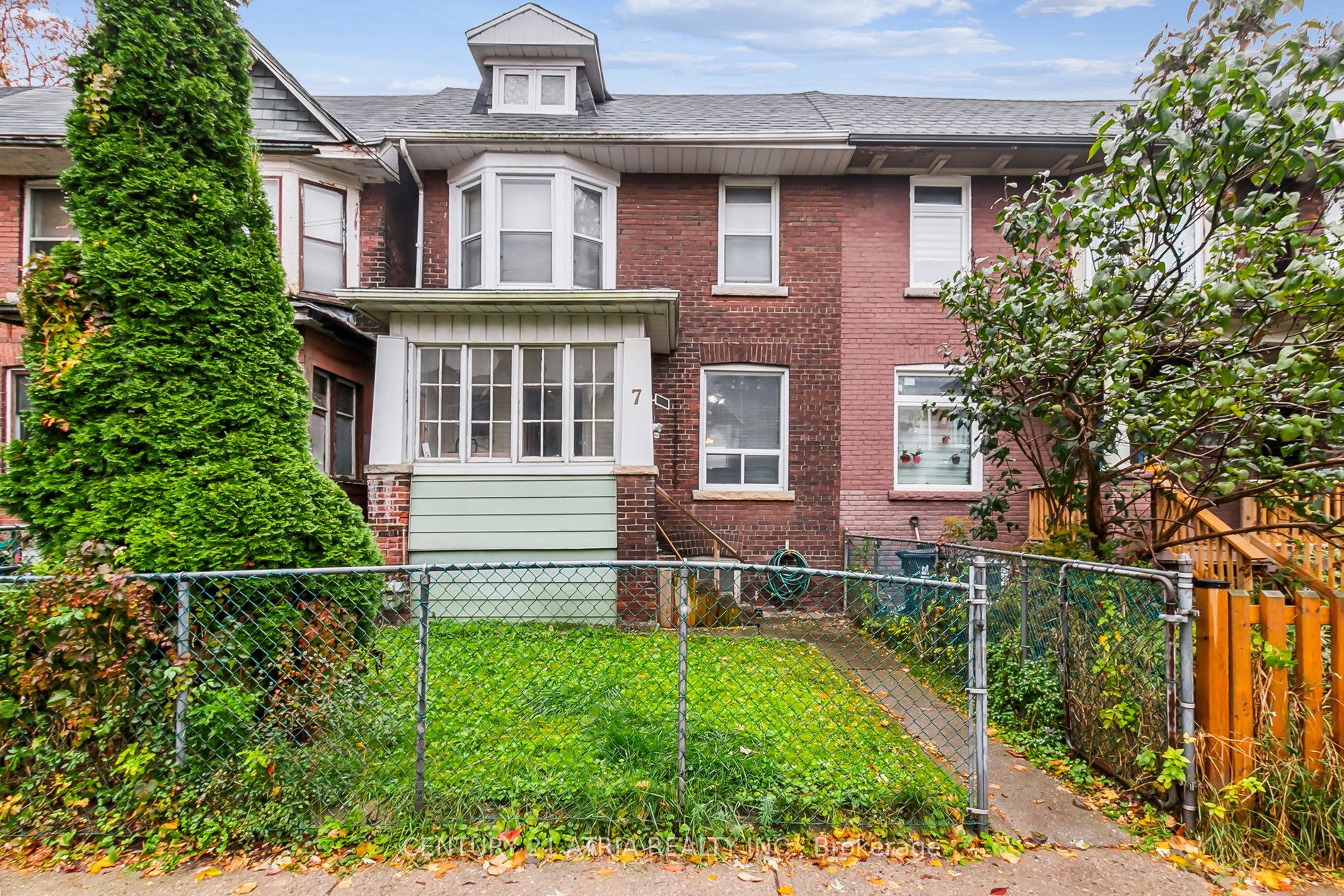 7 Cherry Nook Gardens