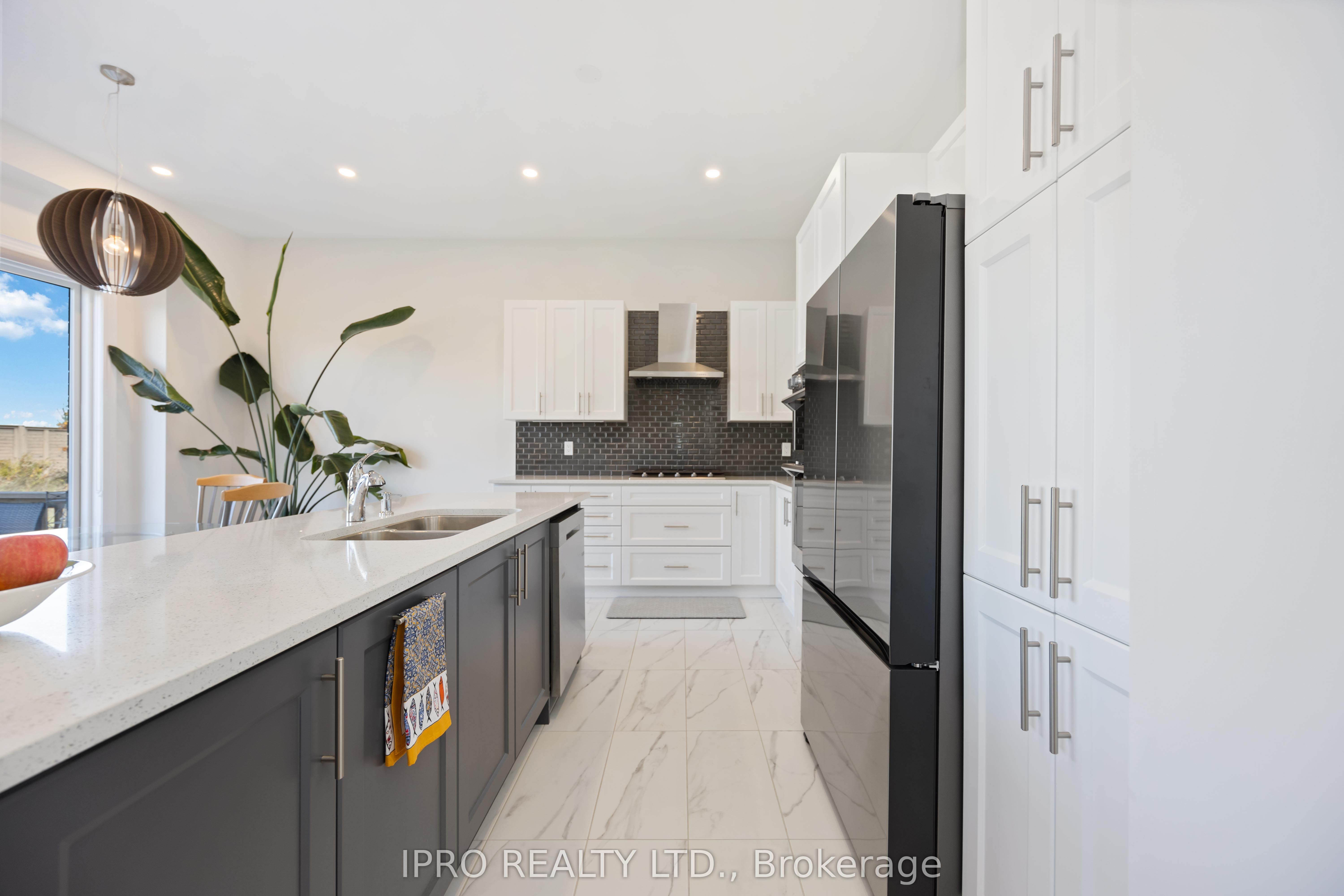 99 Black Walnut Court