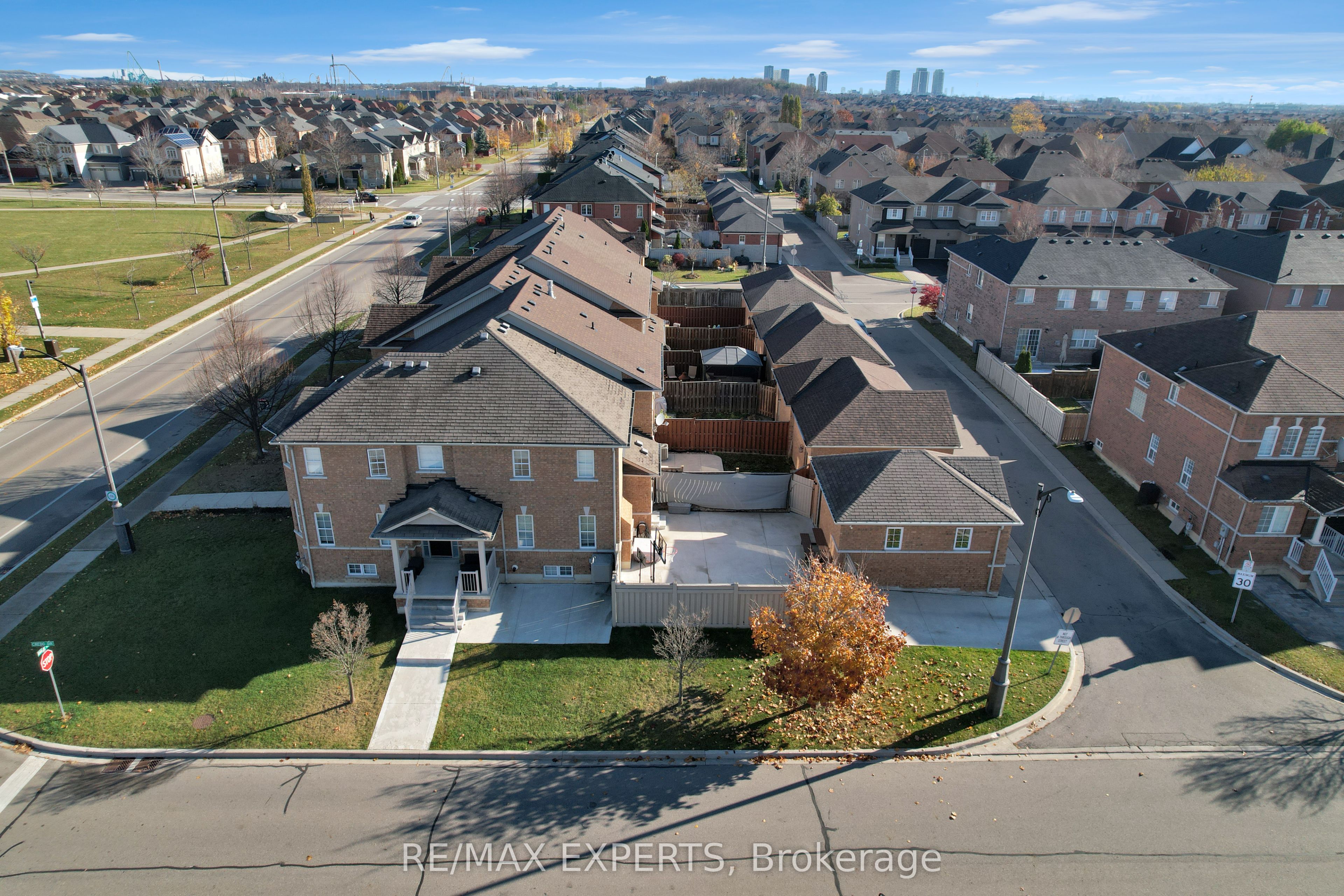 331 Davos Road