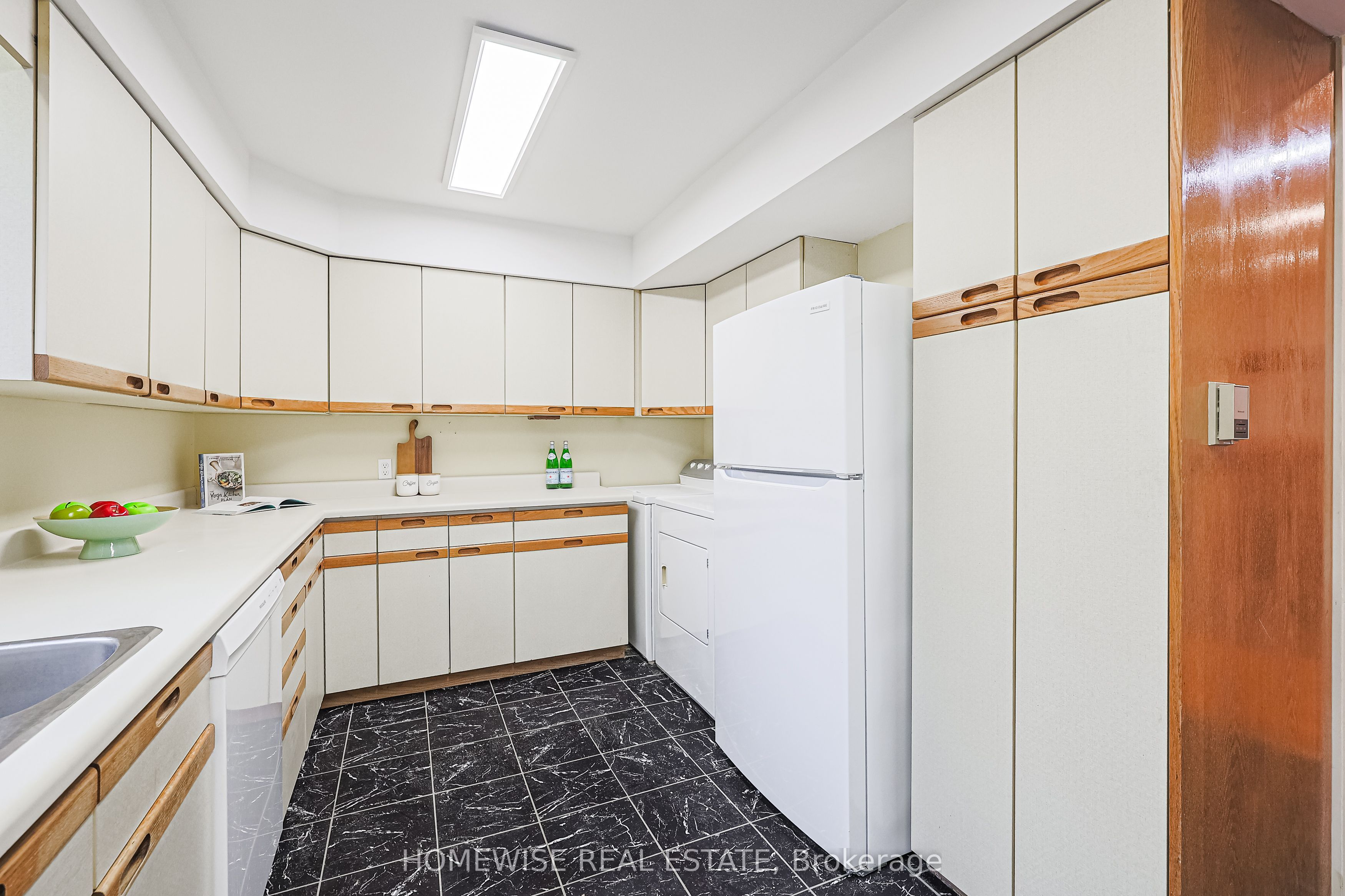 128 Moores Beach Road