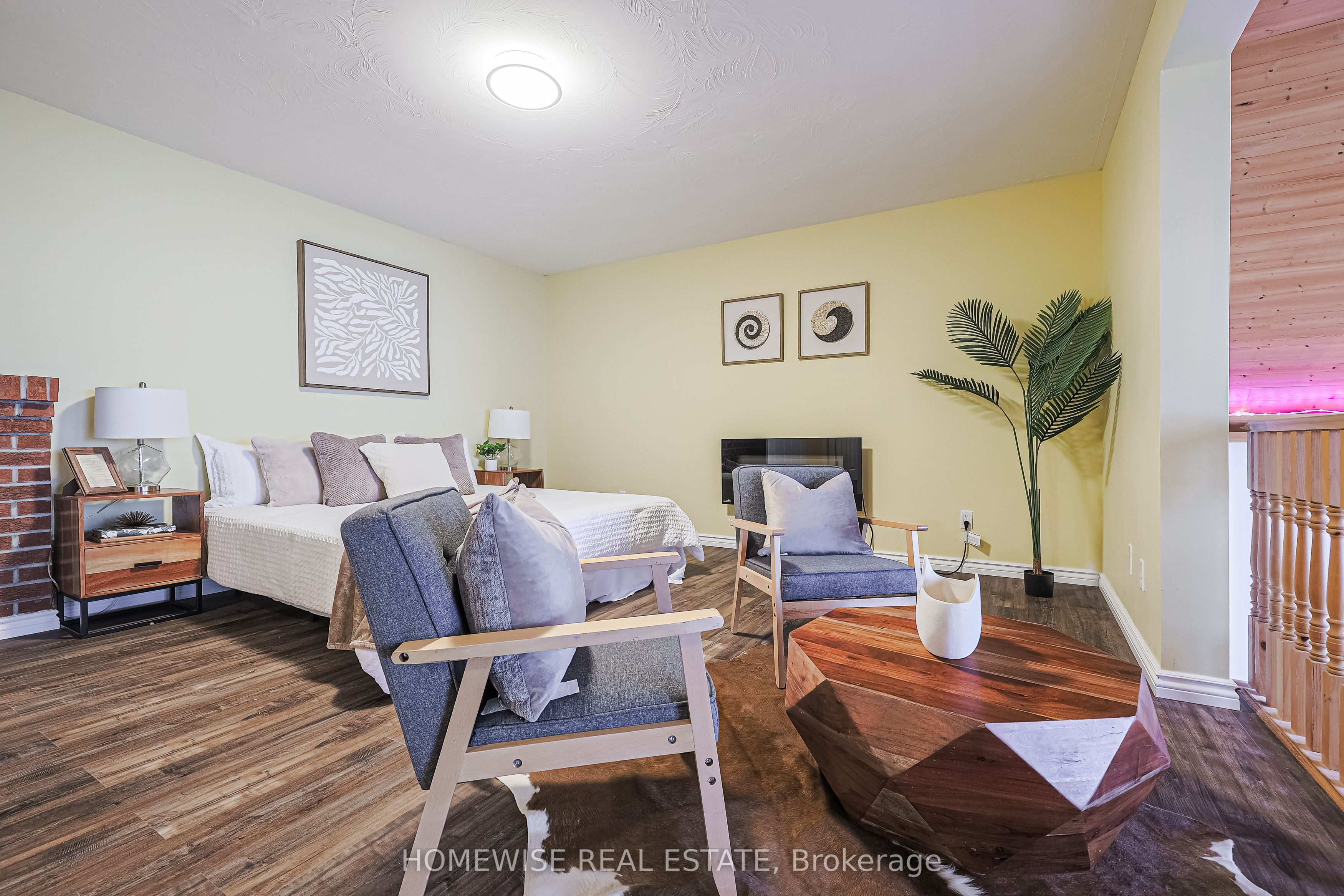 128 Moores Beach Road