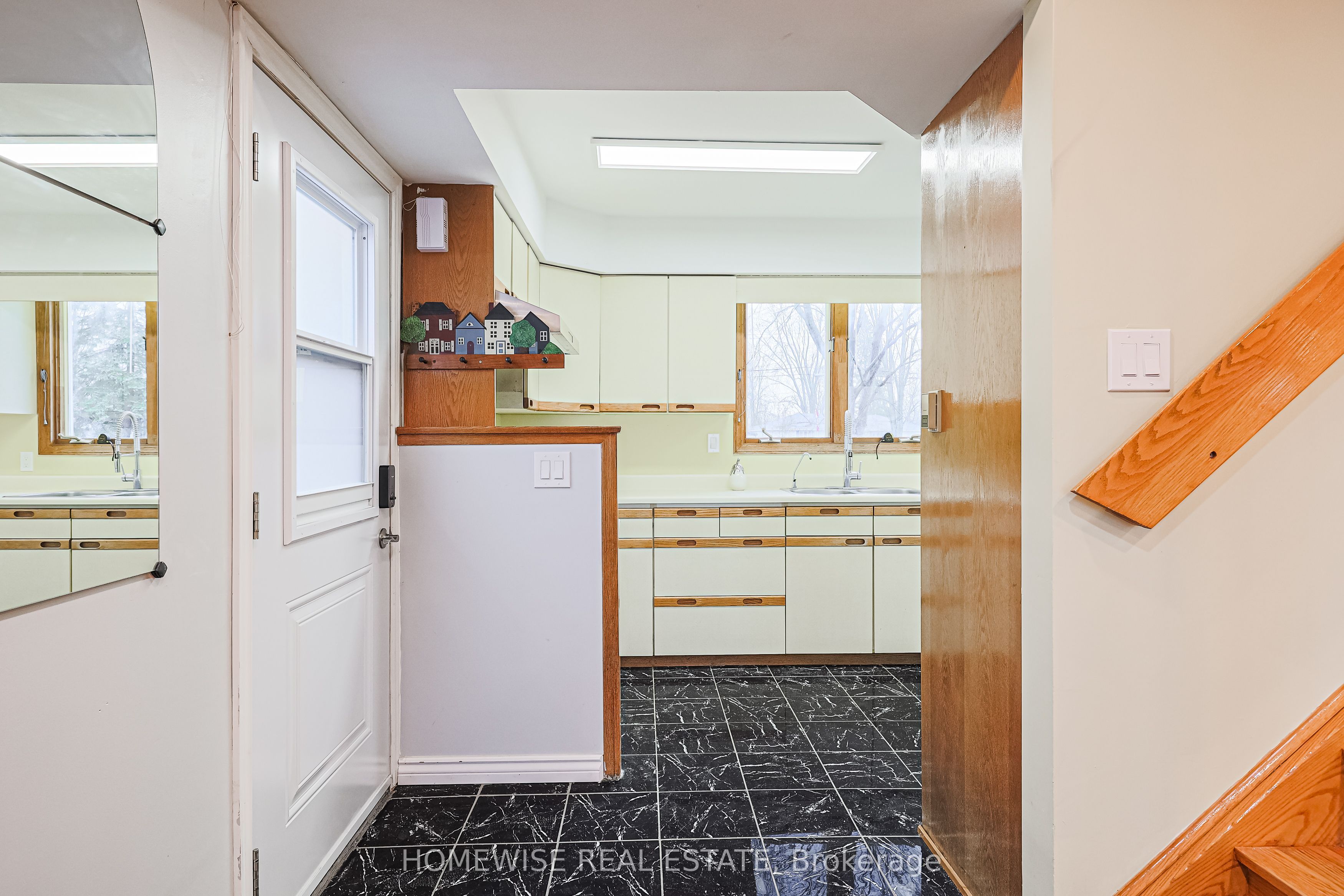 128 Moores Beach Road