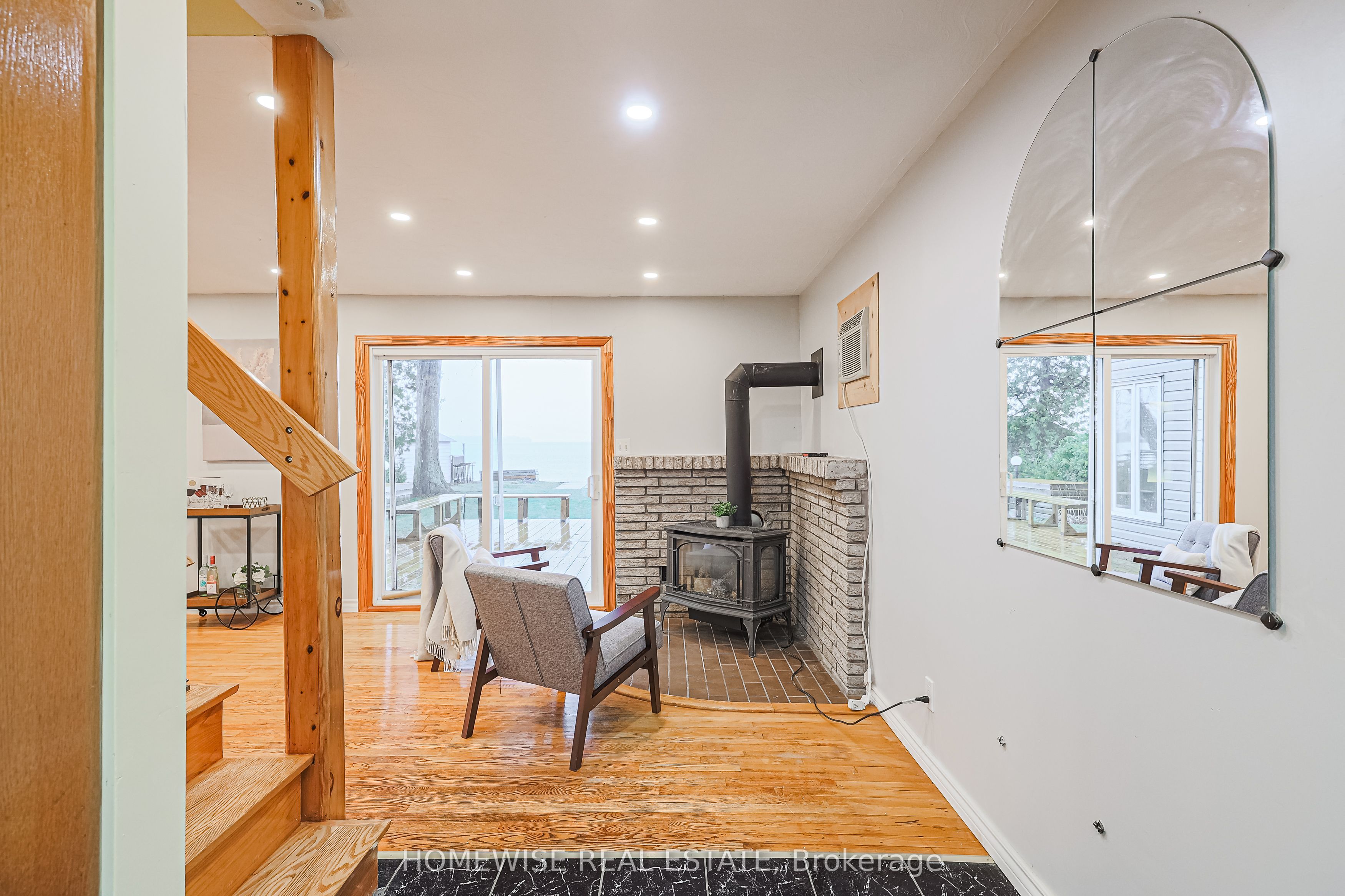 128 Moores Beach Road