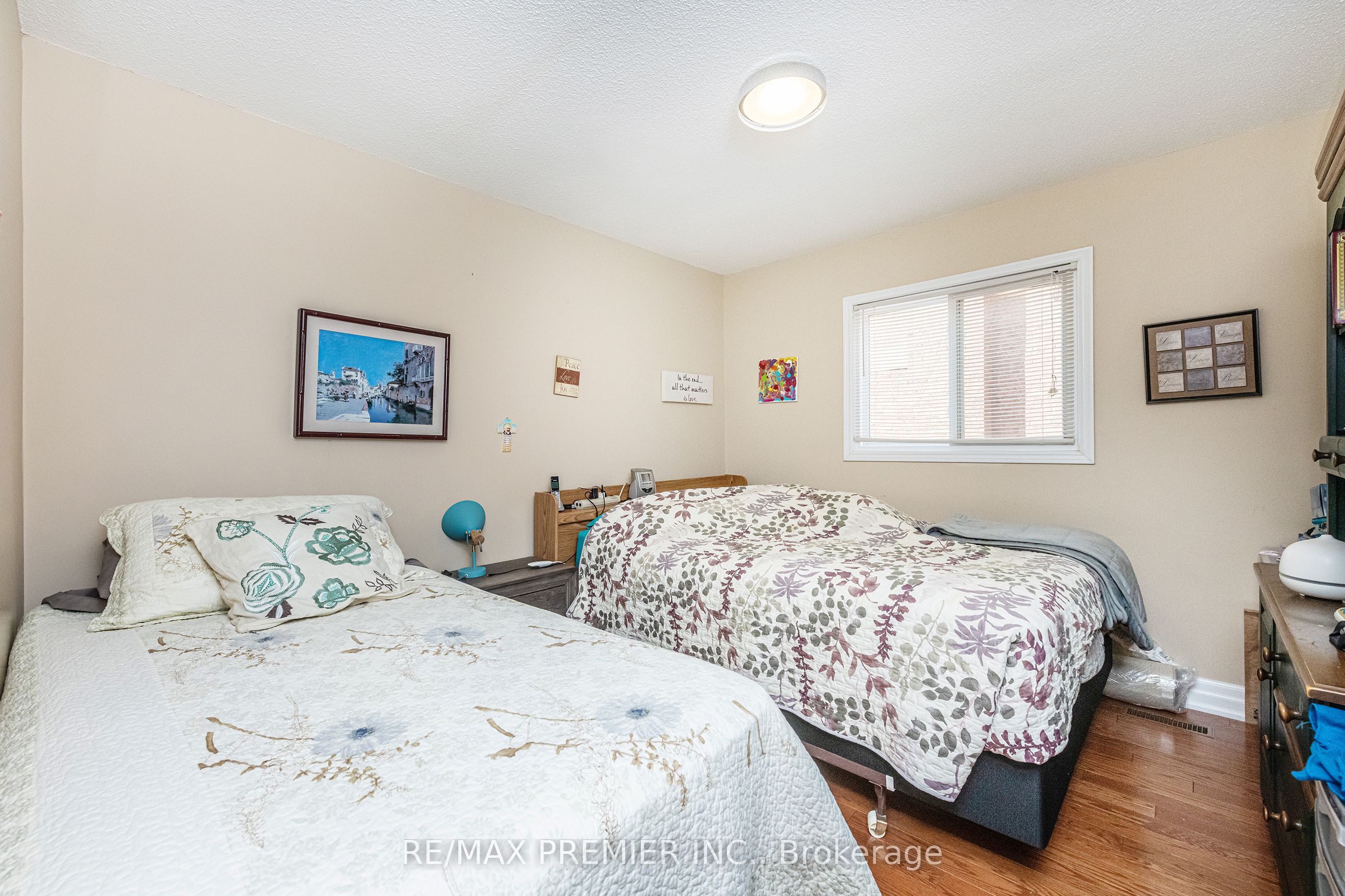 35 Cristina Crescent