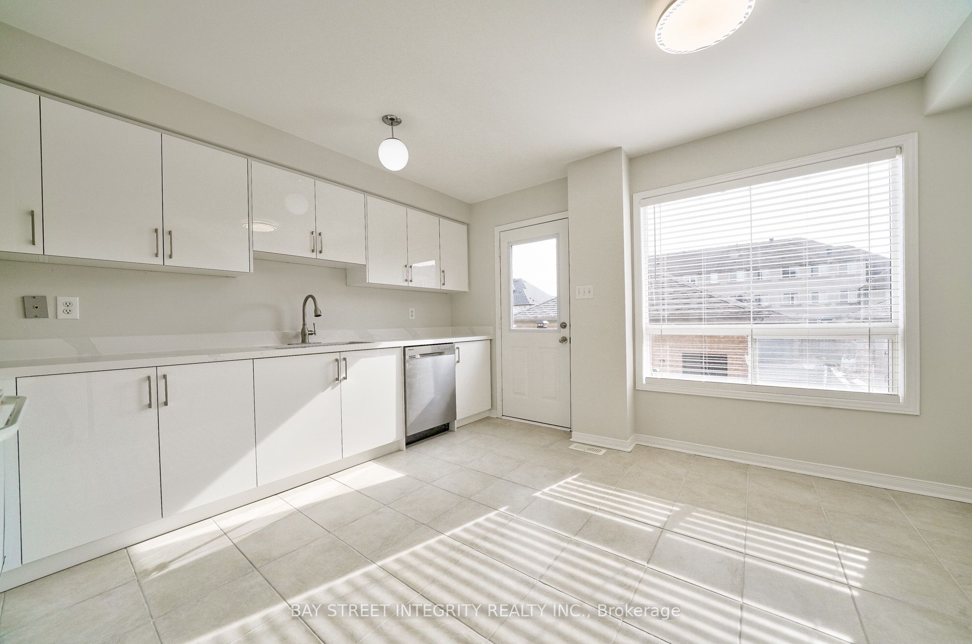 75 Selkirk Drive