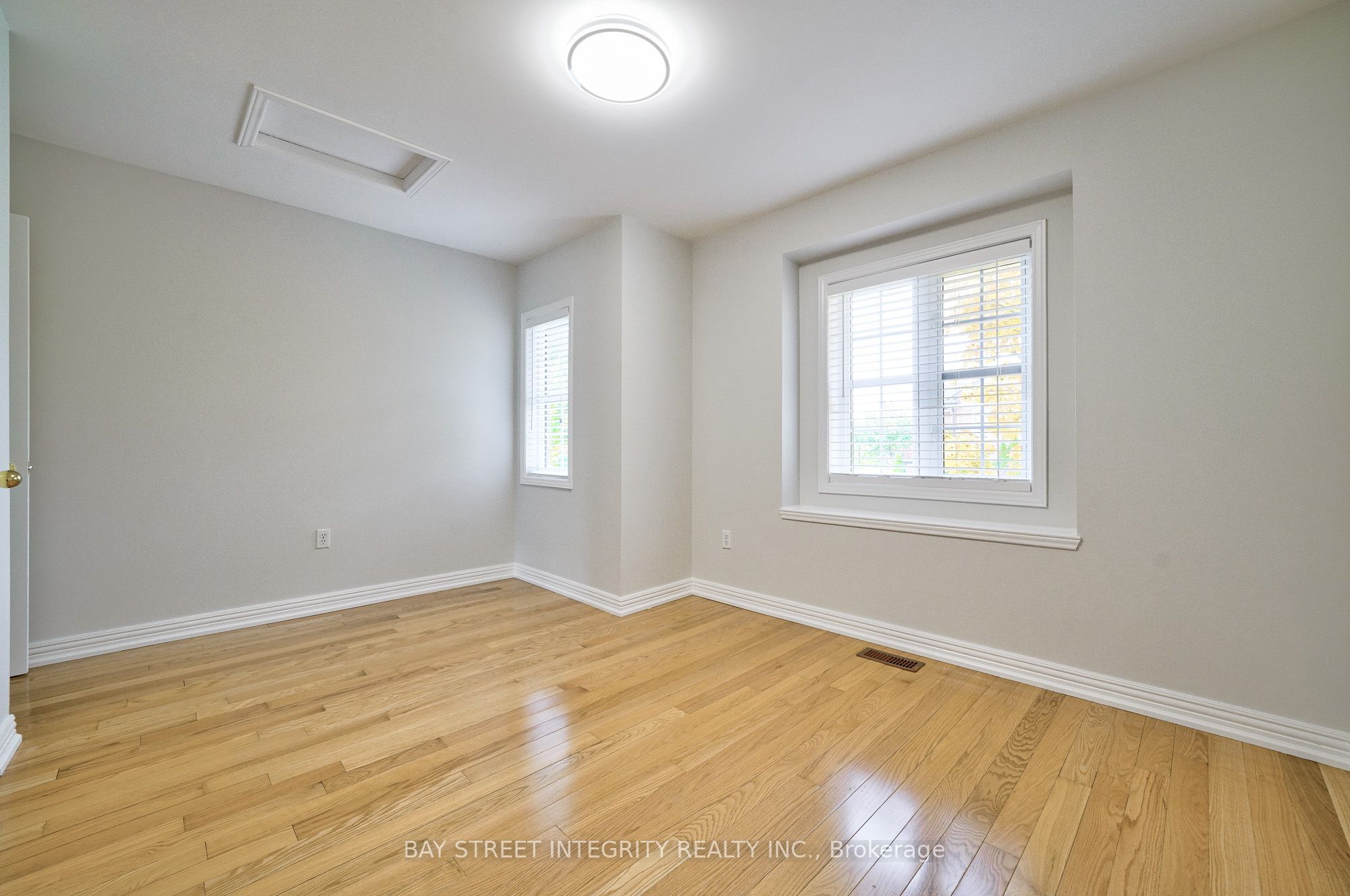 75 Selkirk Drive