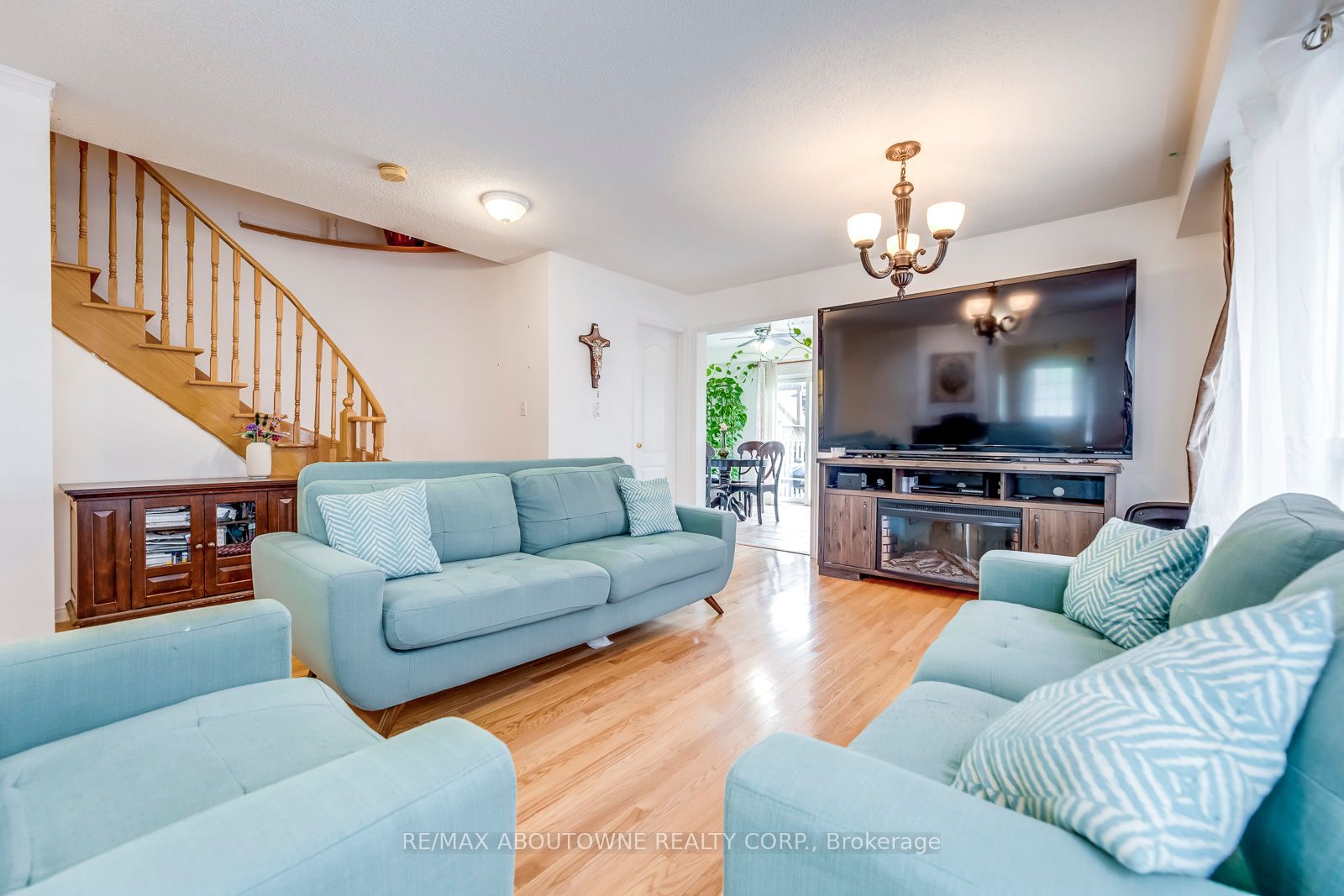 50 Casabel Drive