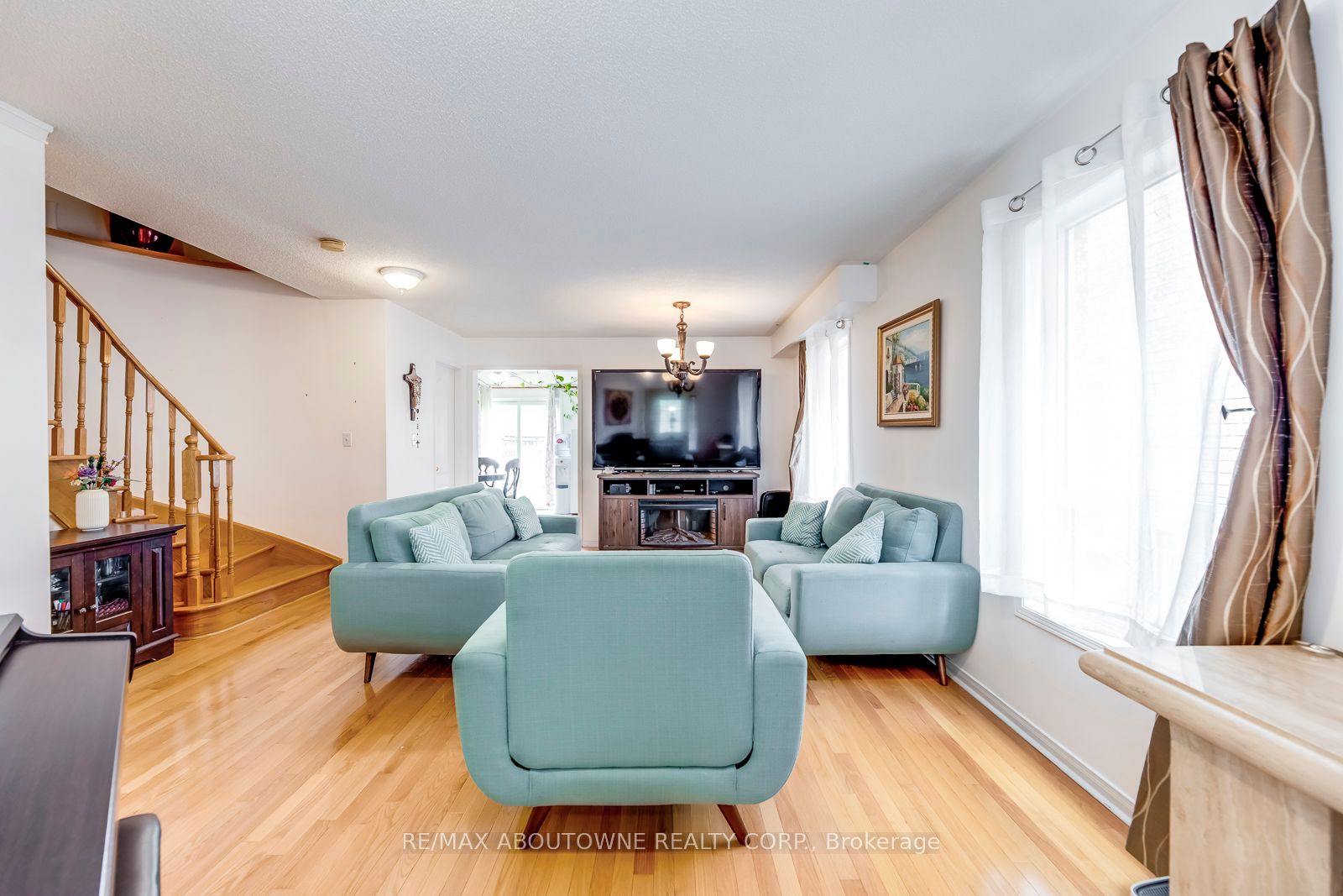 50 Casabel Drive