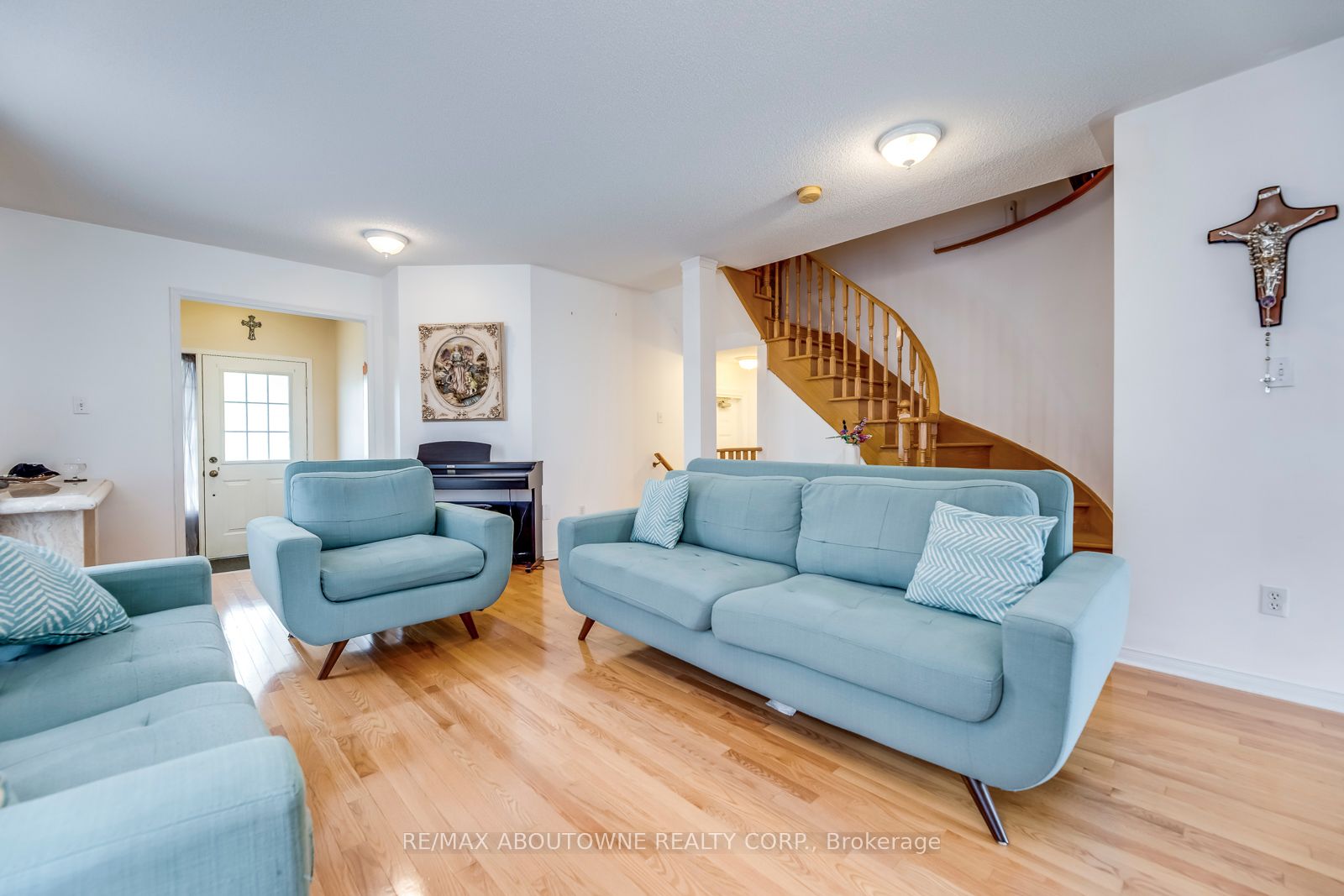50 Casabel Drive