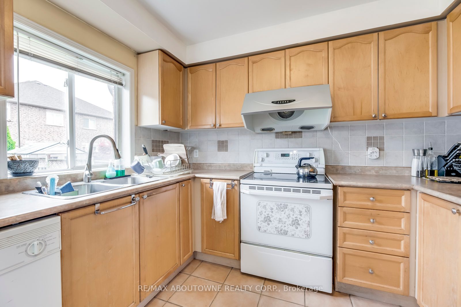 50 Casabel Drive