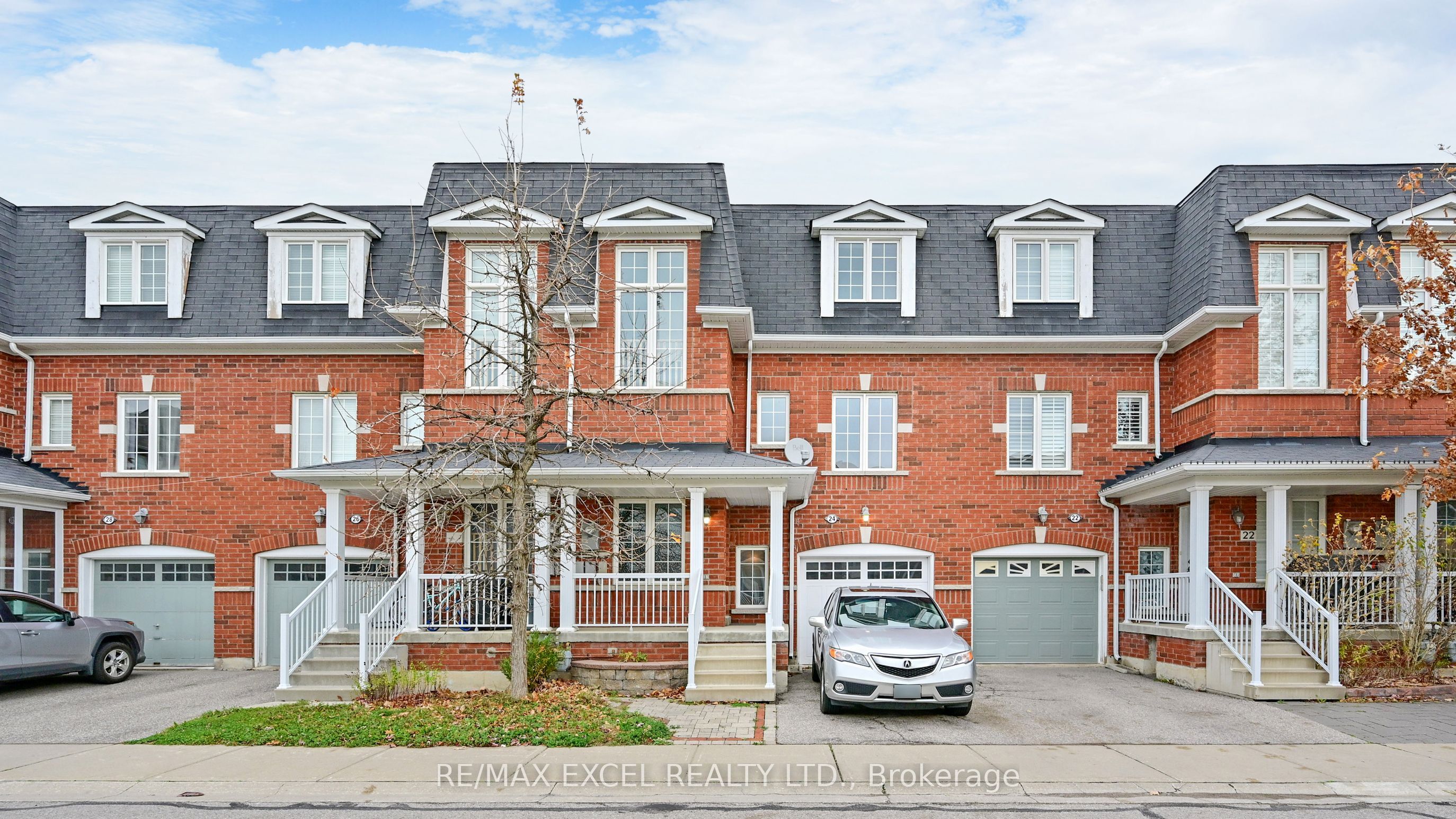 15 Old Colony Road #24