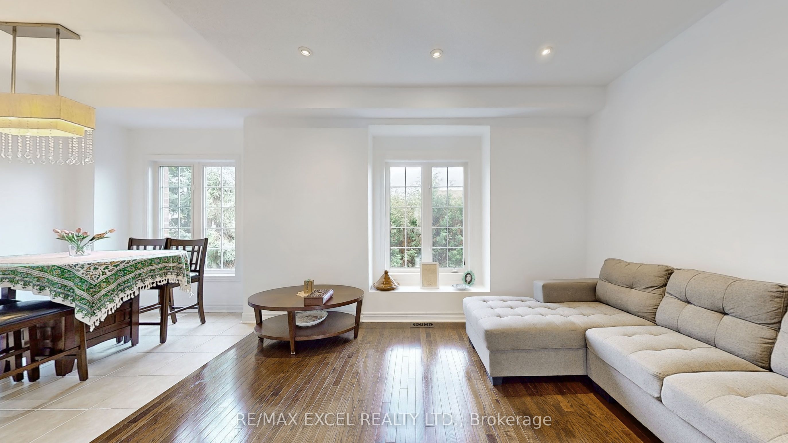 15 Old Colony Road #24