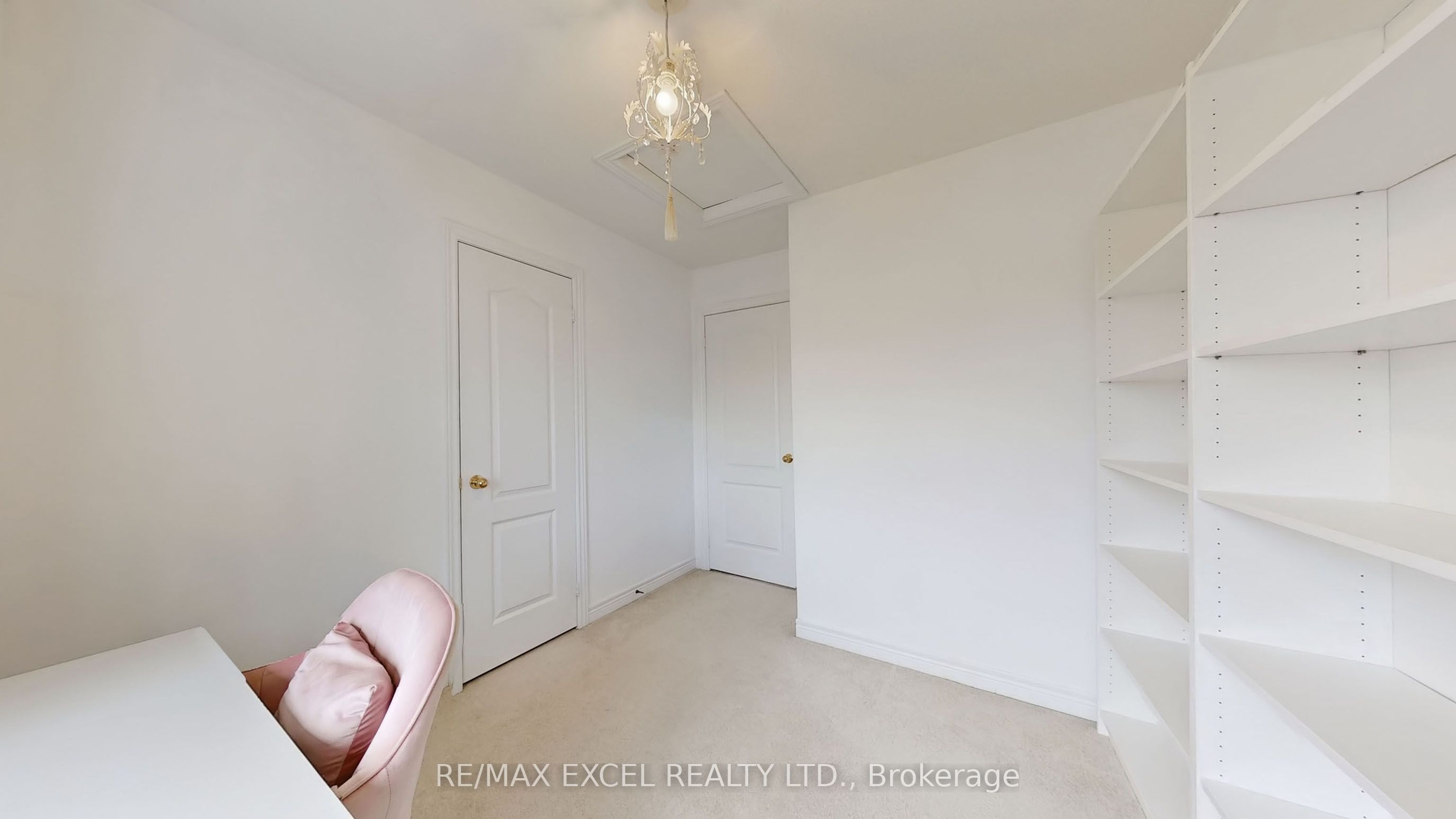 15 Old Colony Road #24