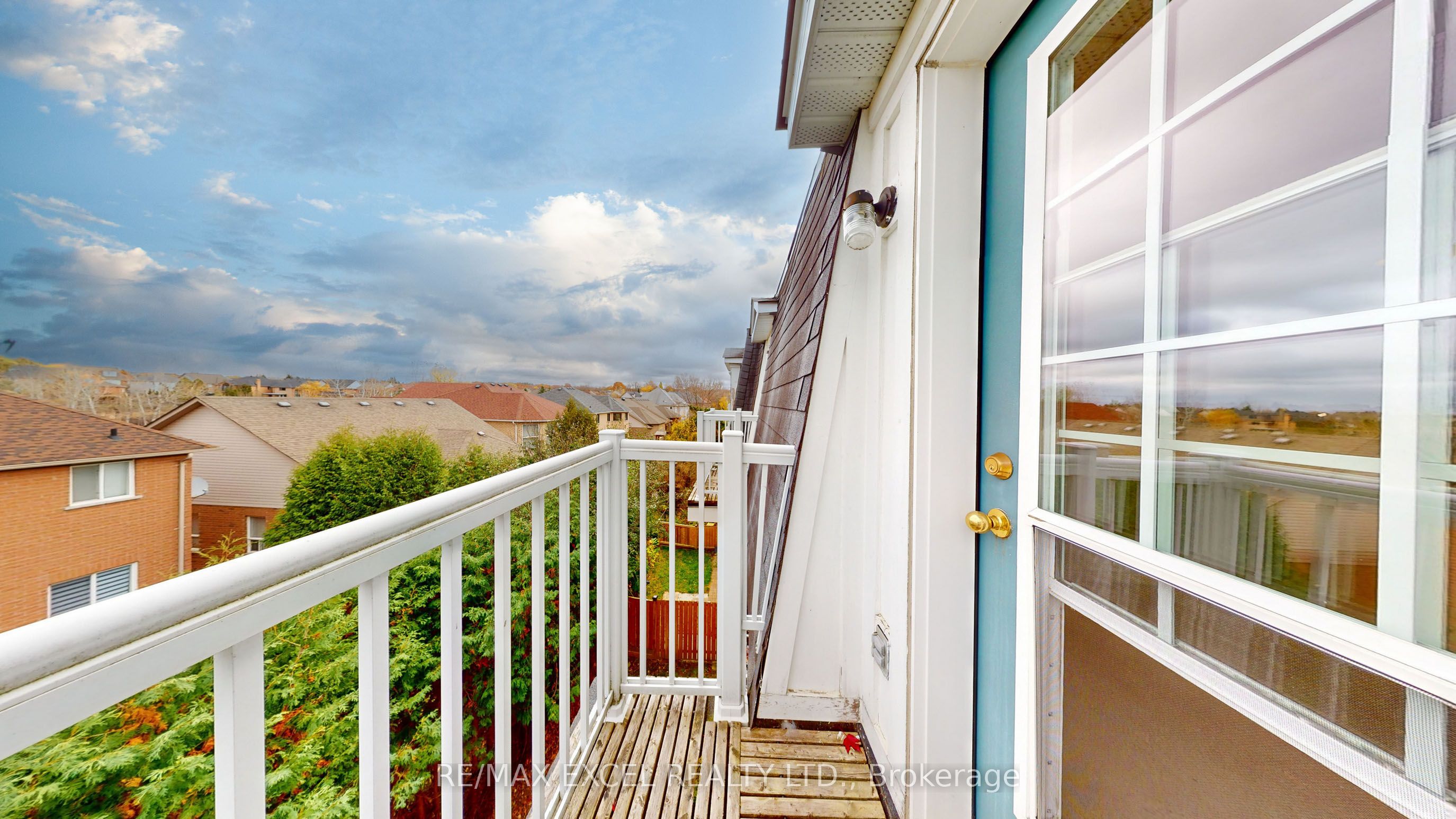 15 Old Colony Road #24
