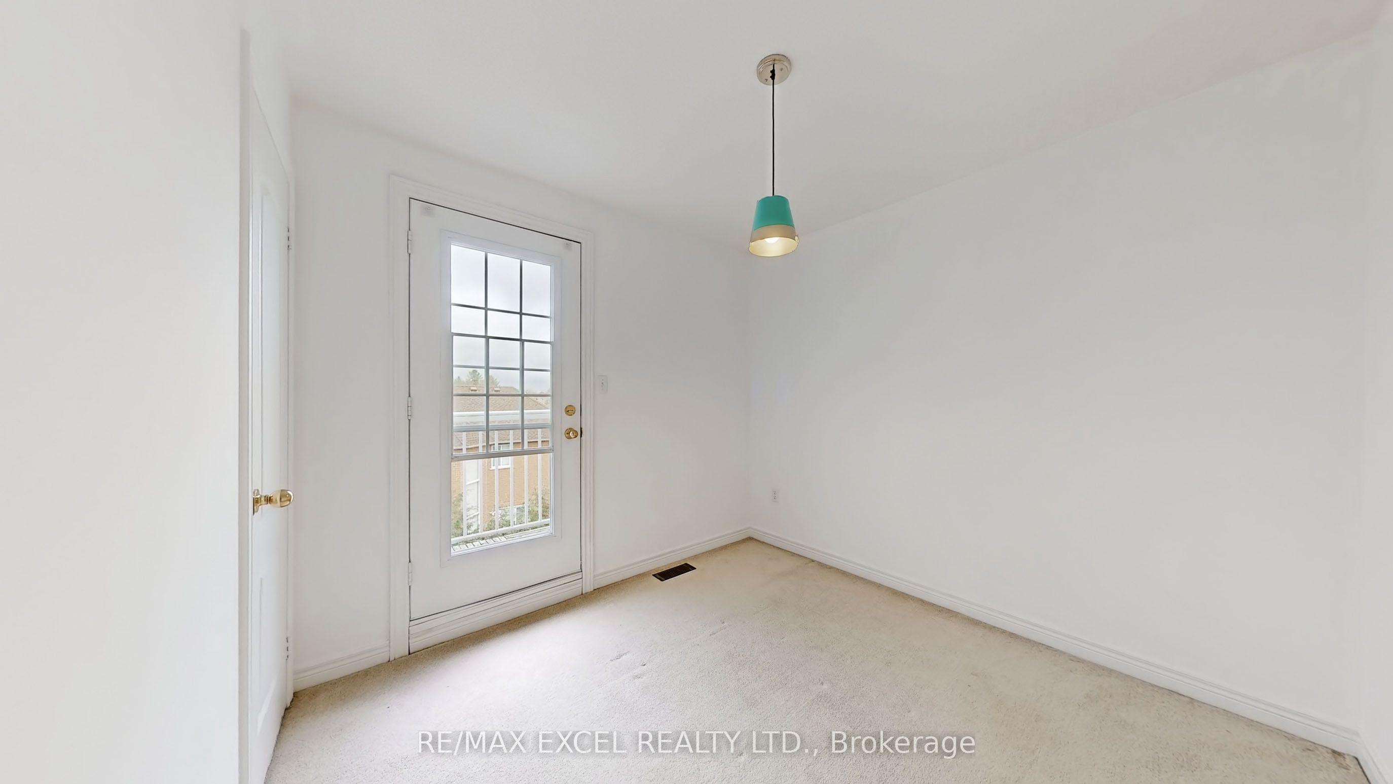 15 Old Colony Road #24