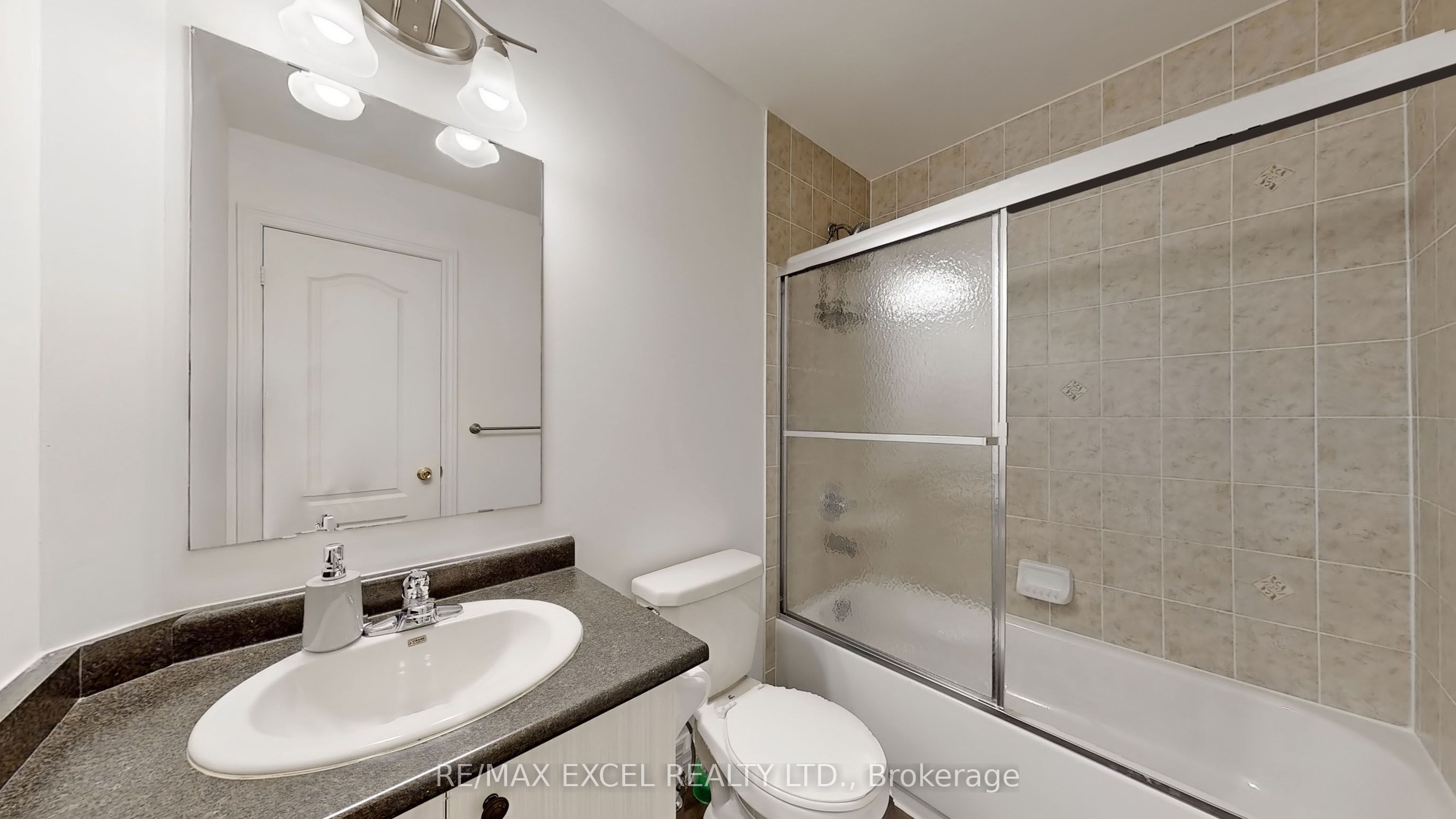 15 Old Colony Road #24