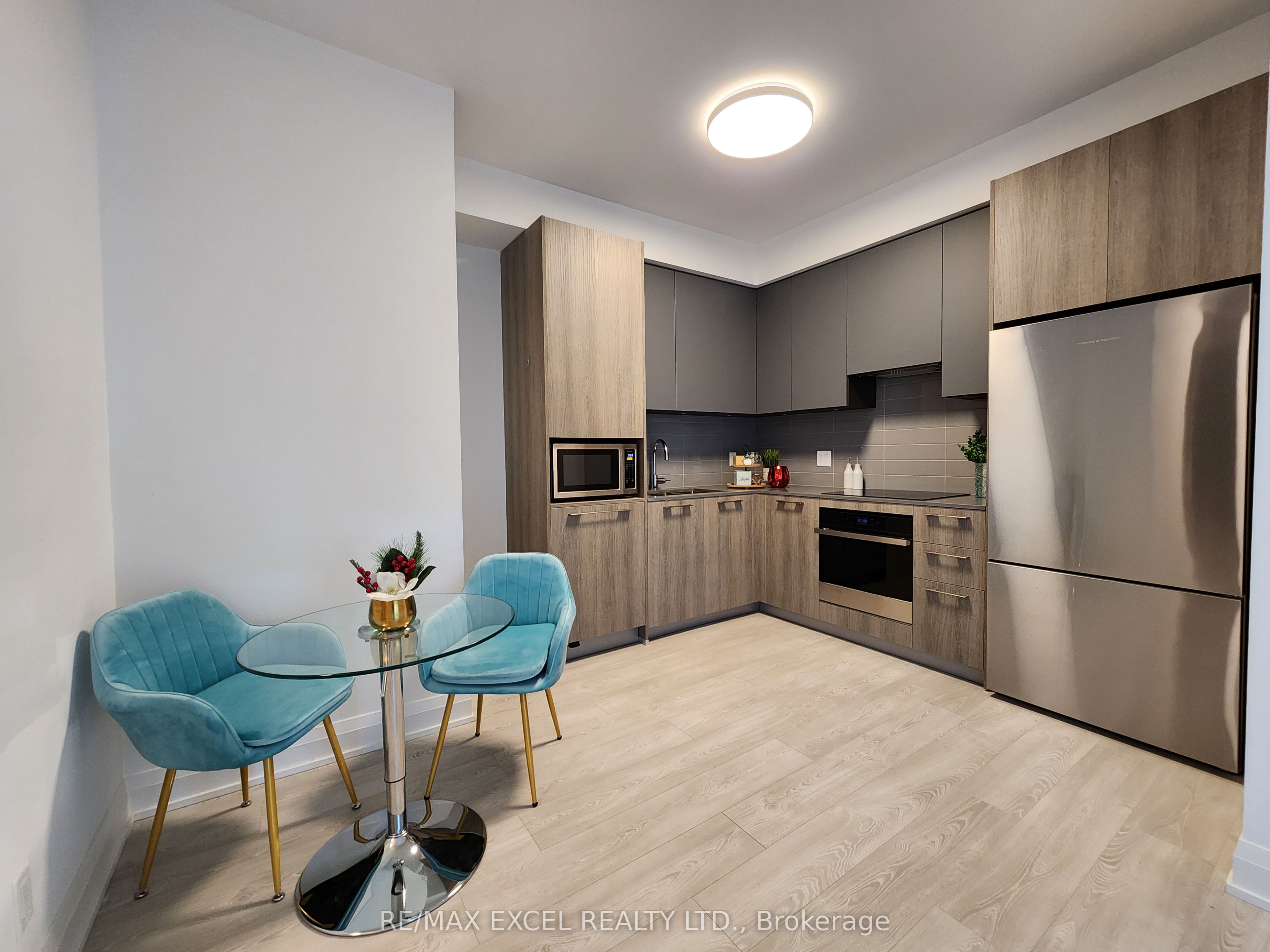 18 Water Walk Drive, #3709