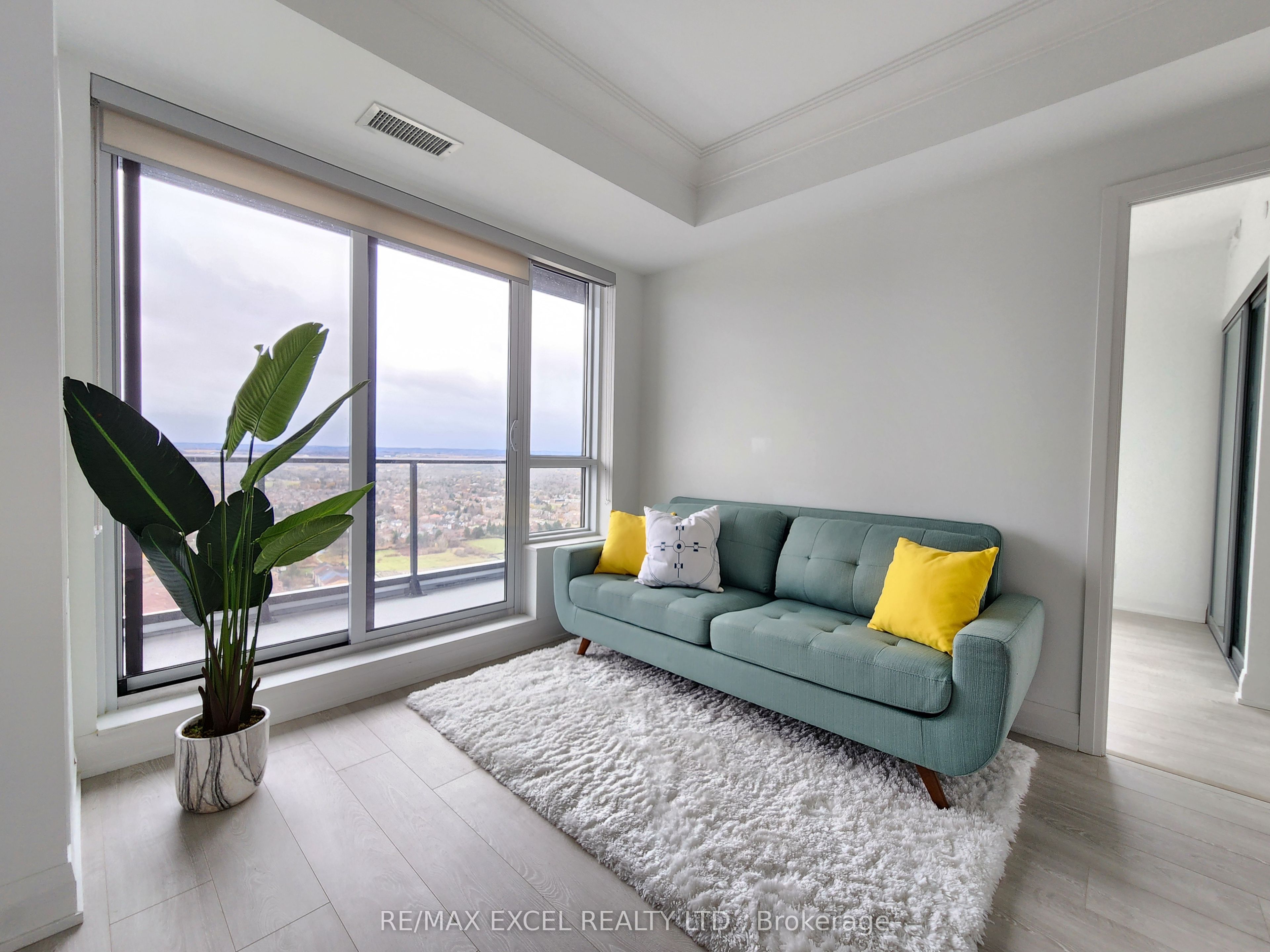 18 Water Walk Drive, #3709
