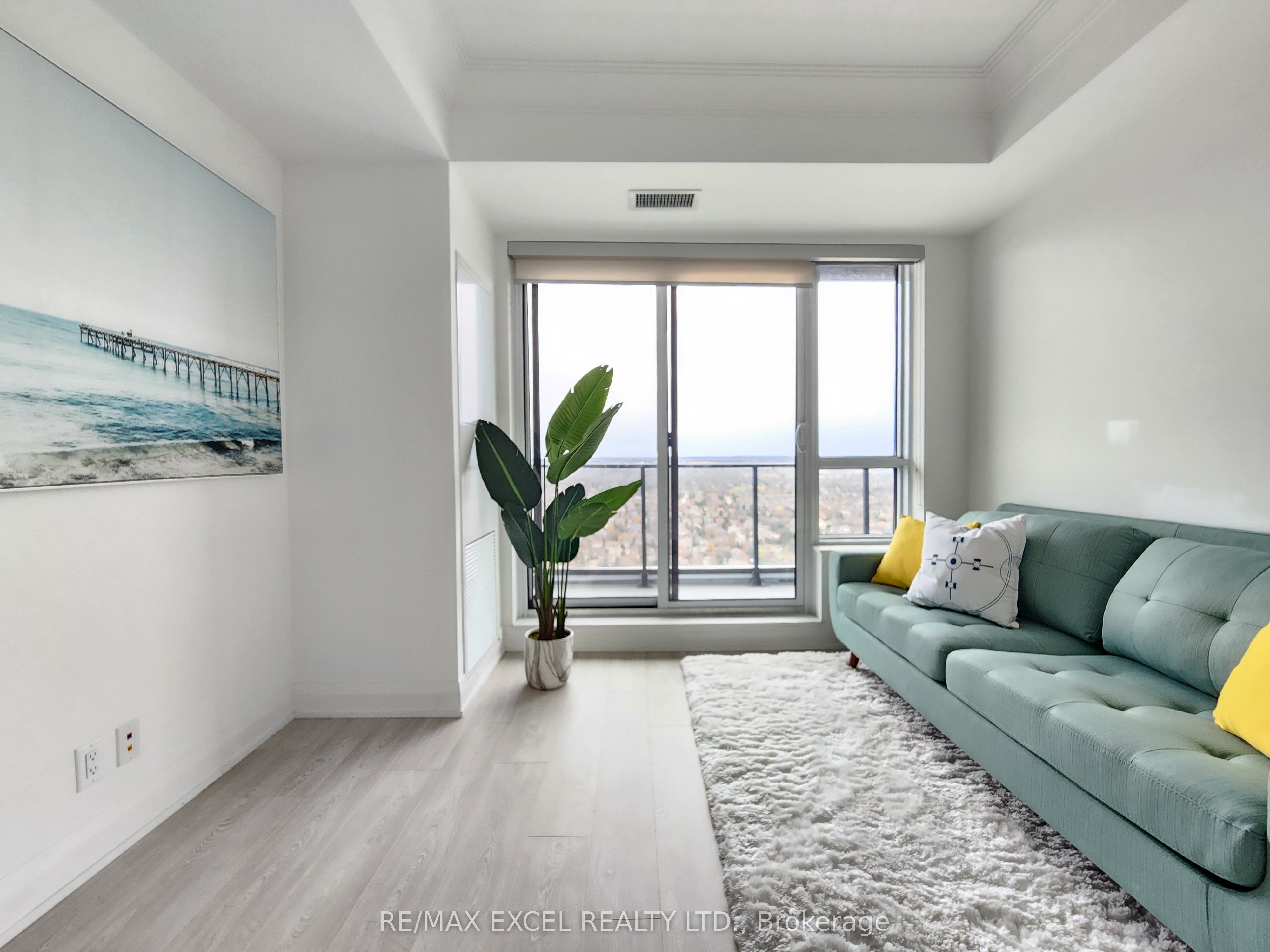 18 Water Walk Drive, #3709