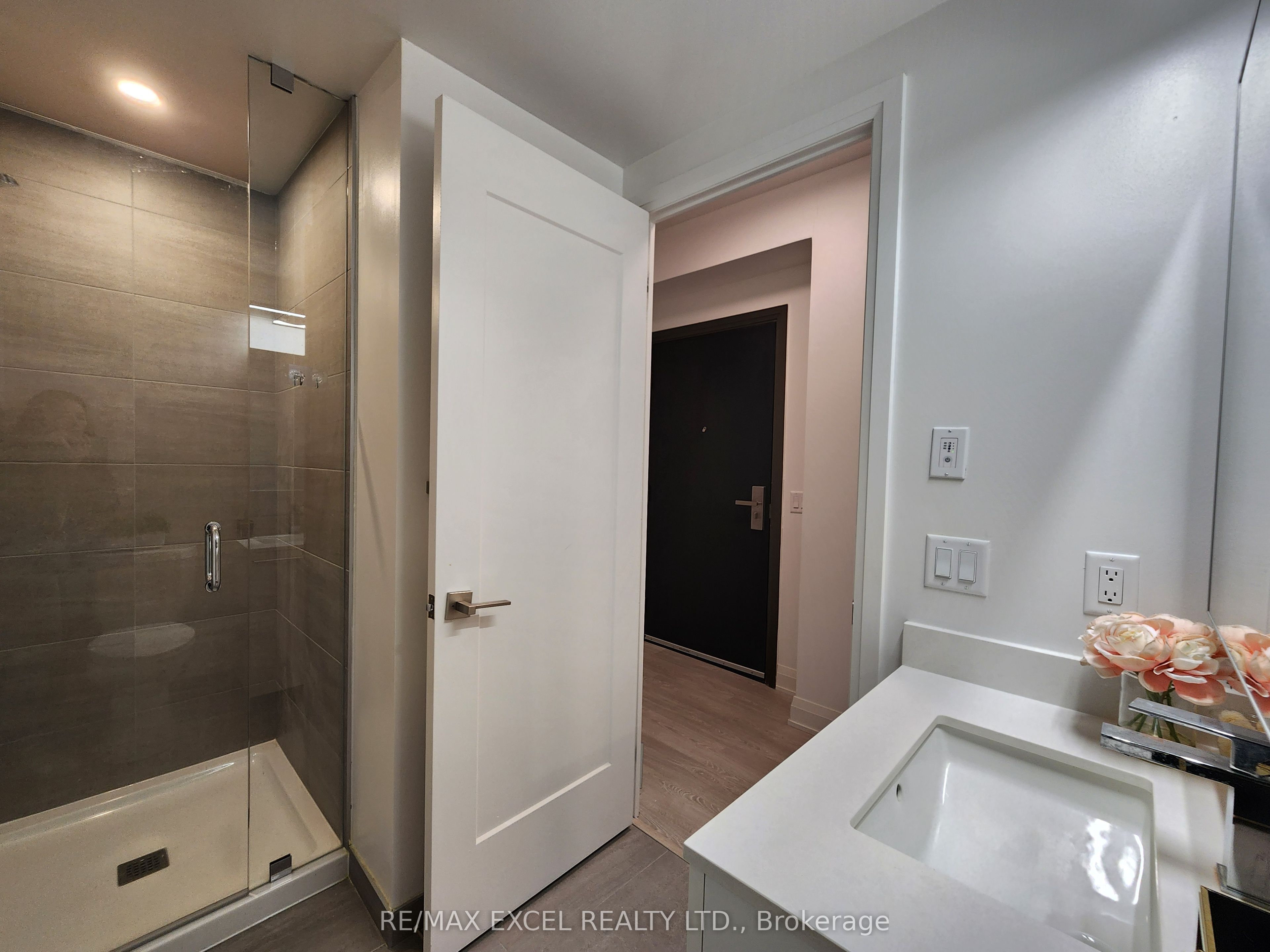 18 Water Walk Drive, #3709