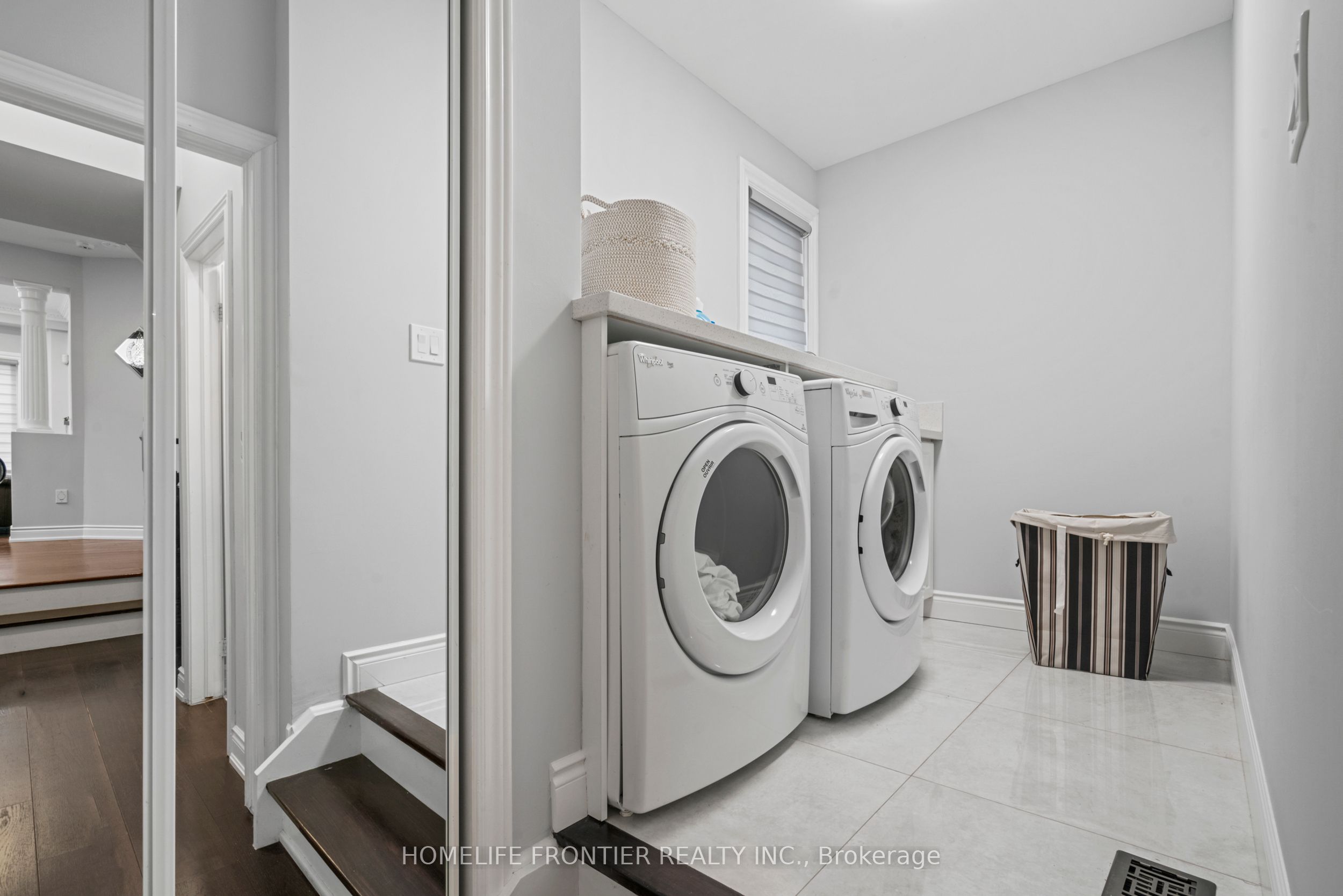 7 Edenbrook Crescent