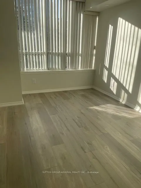 81 Townsgate Drive #211