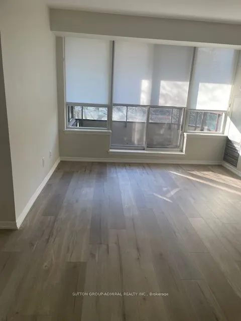 81 Townsgate Drive #211