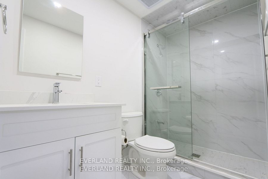 21 Kenneth Ross Bend