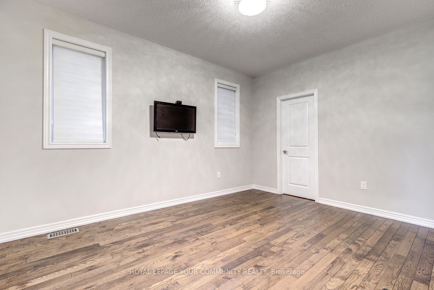 14 Beaconsfield Drive