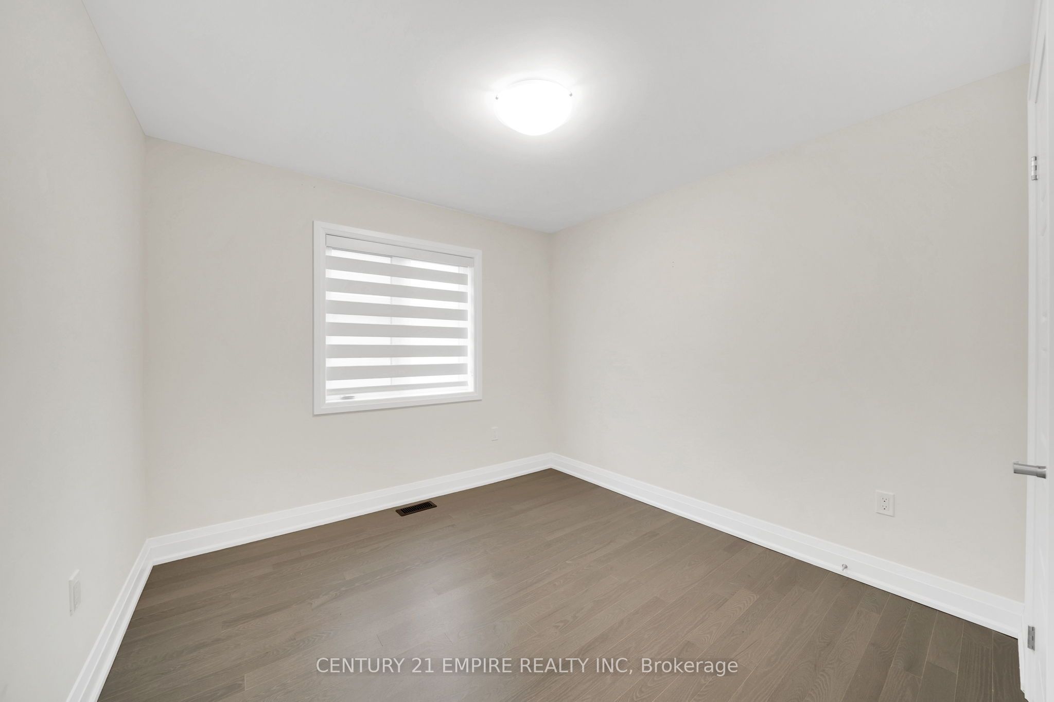 210 Ferragine Crescent