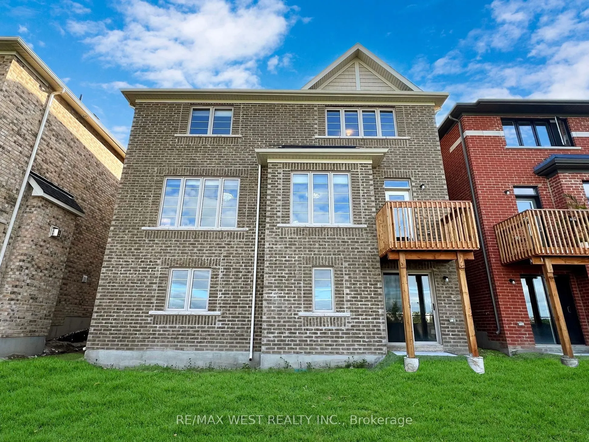 31 John Dallimore Drive